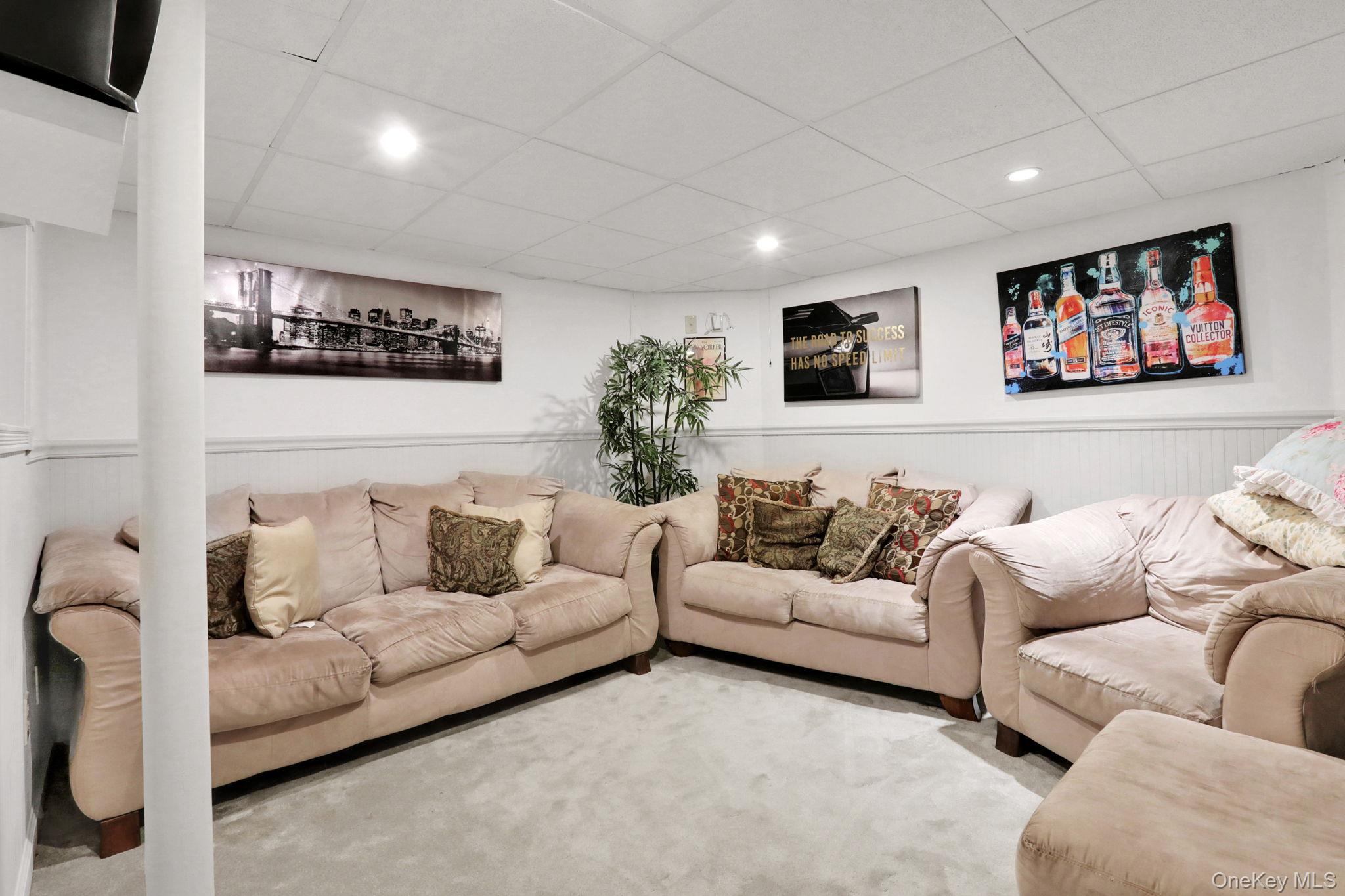 95 Fawn Hill Court, Kingston, NY 12401