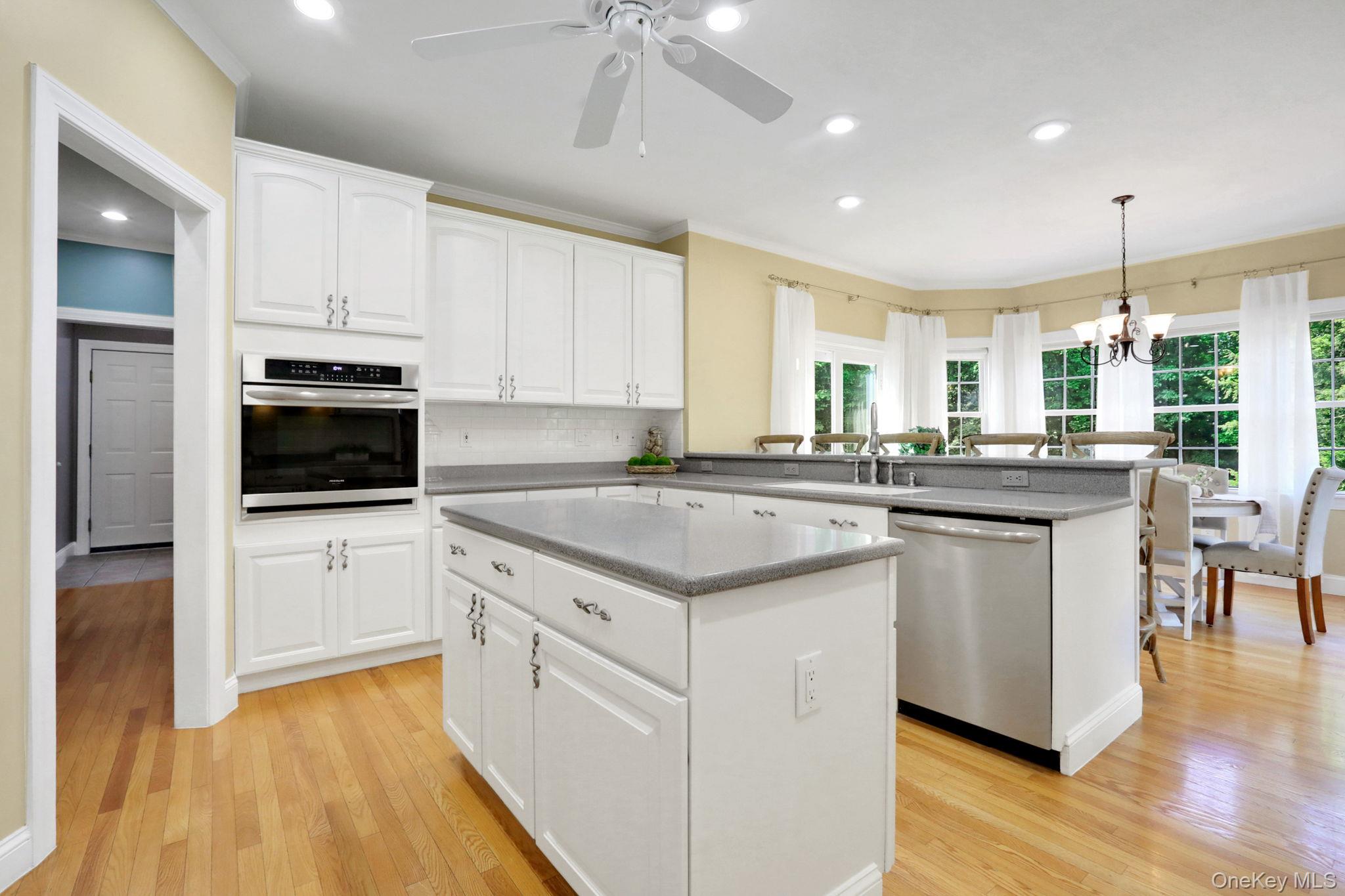 95 Fawn Hill Court, Kingston, NY 12401