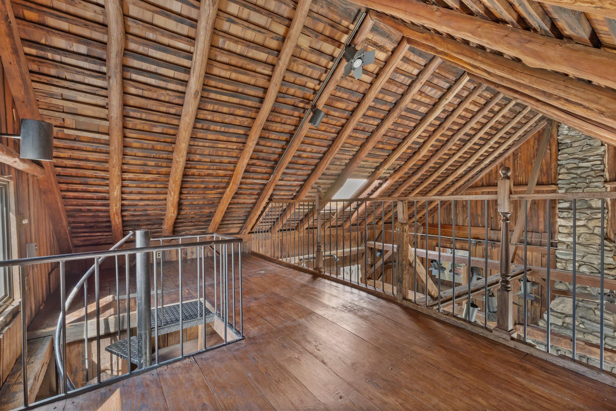 200 Chestnut Ridge (A) Road, Bedford Corners, NY 10549