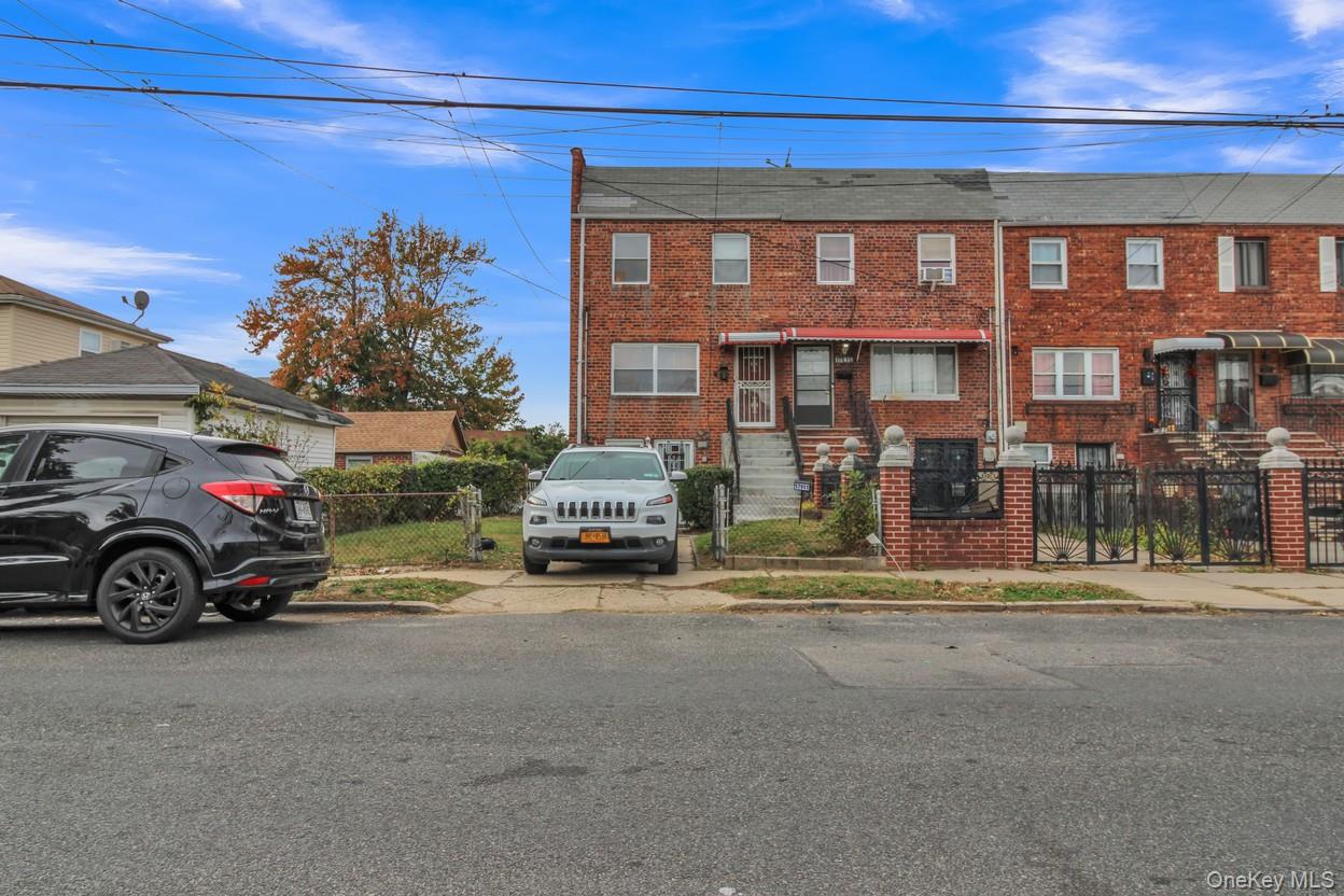 17911 Eveleth Road, Jamaica, NY 11434