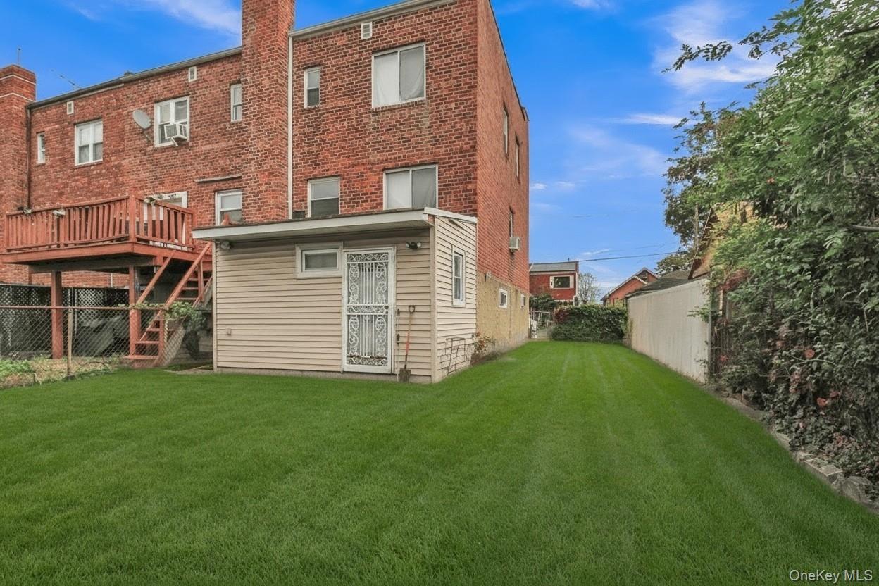 17911 Eveleth Road, Jamaica, NY 11434