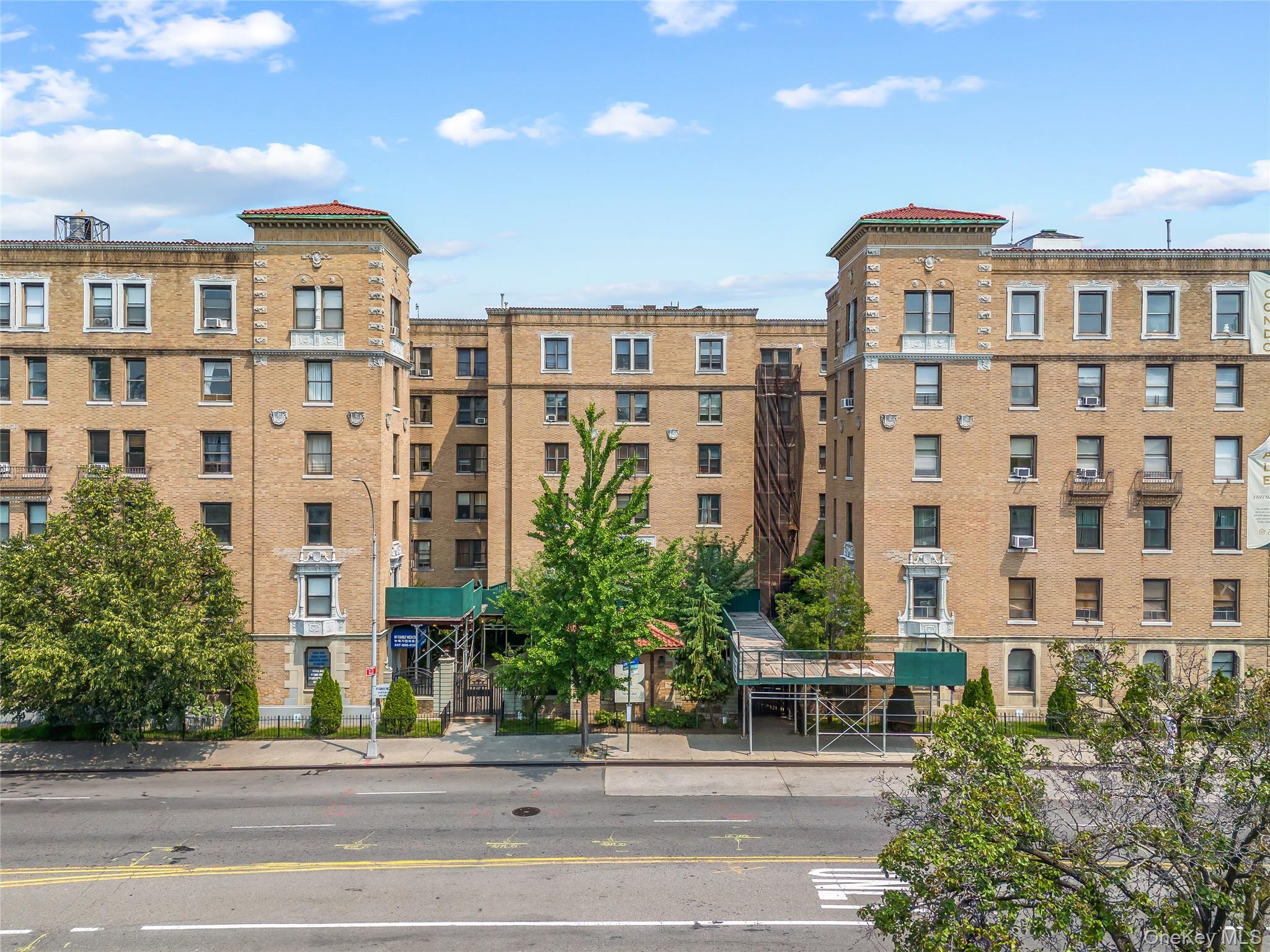 148-09 Northern Boulevard # 1K, Flushing, NY 11354