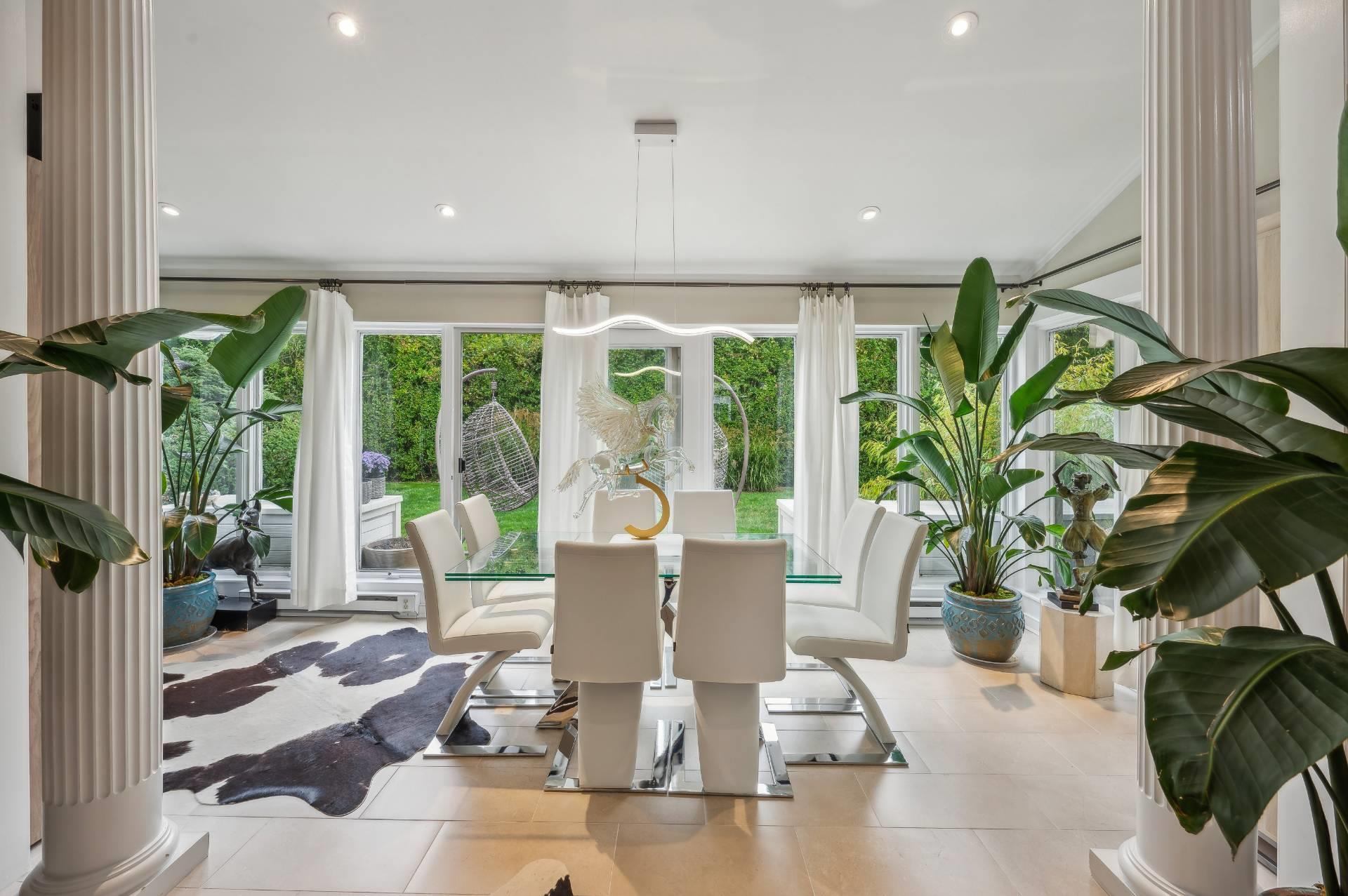 545 Hampton Road # 16, Southampton, NY 11968