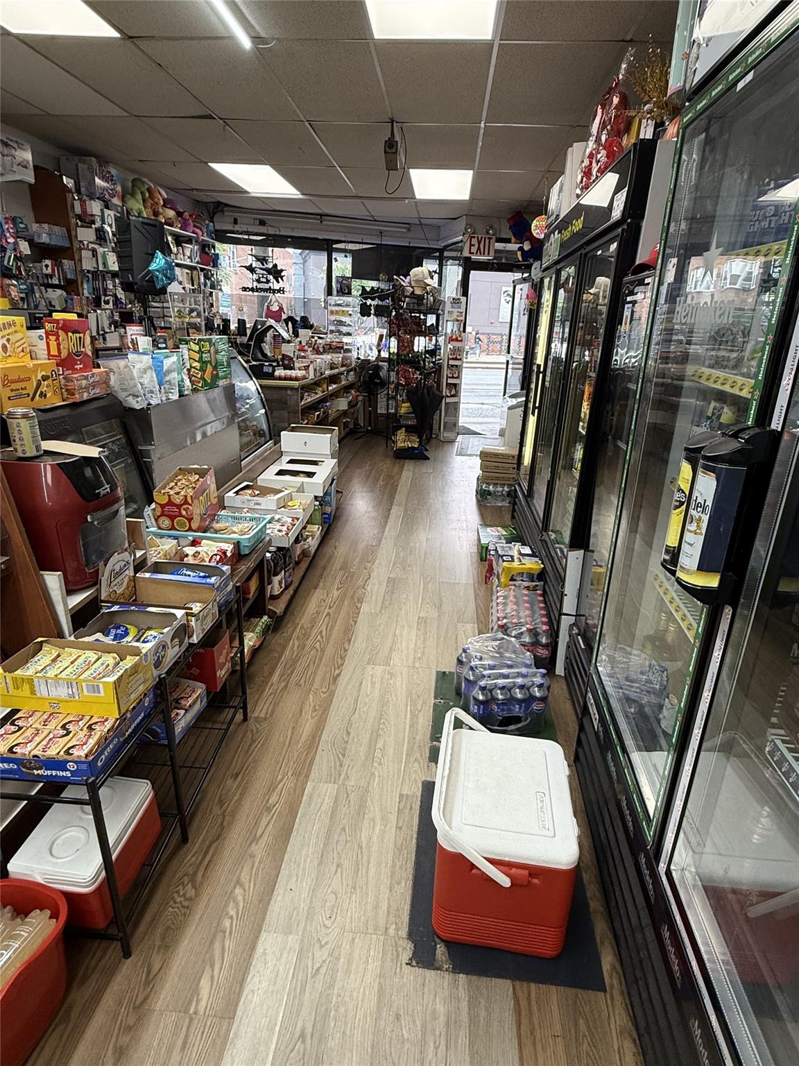 22017 Jamaica Avenue, Jamaica, NY 11428