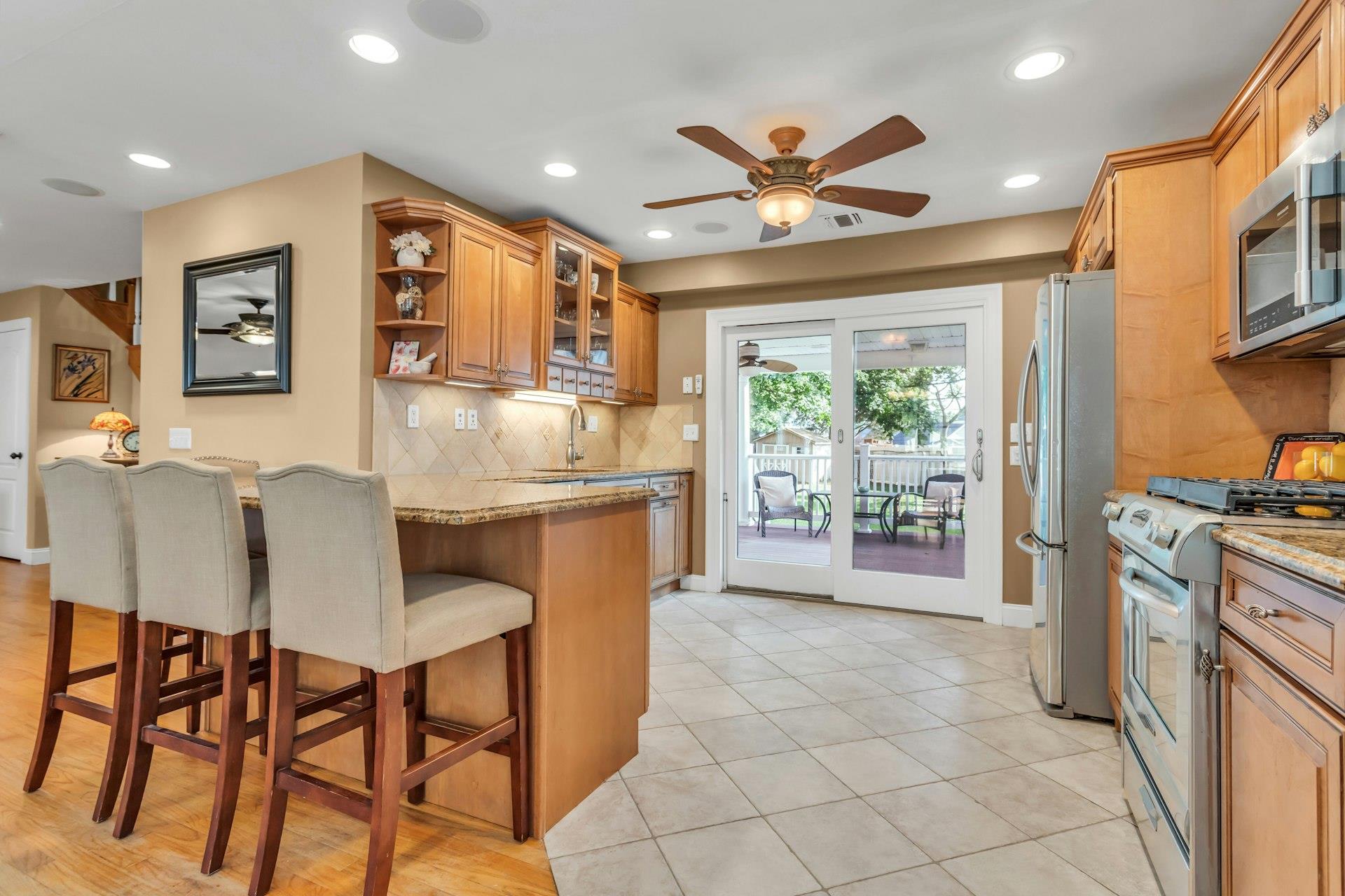 234 S Pershing Avenue, Bethpage, NY 11714