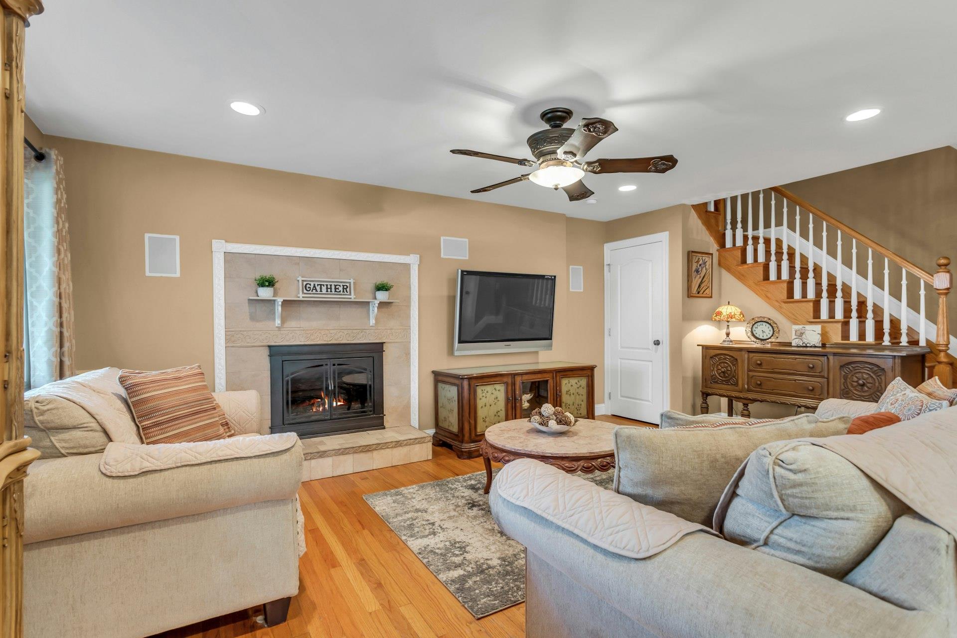 234 S Pershing Avenue, Bethpage, NY 11714