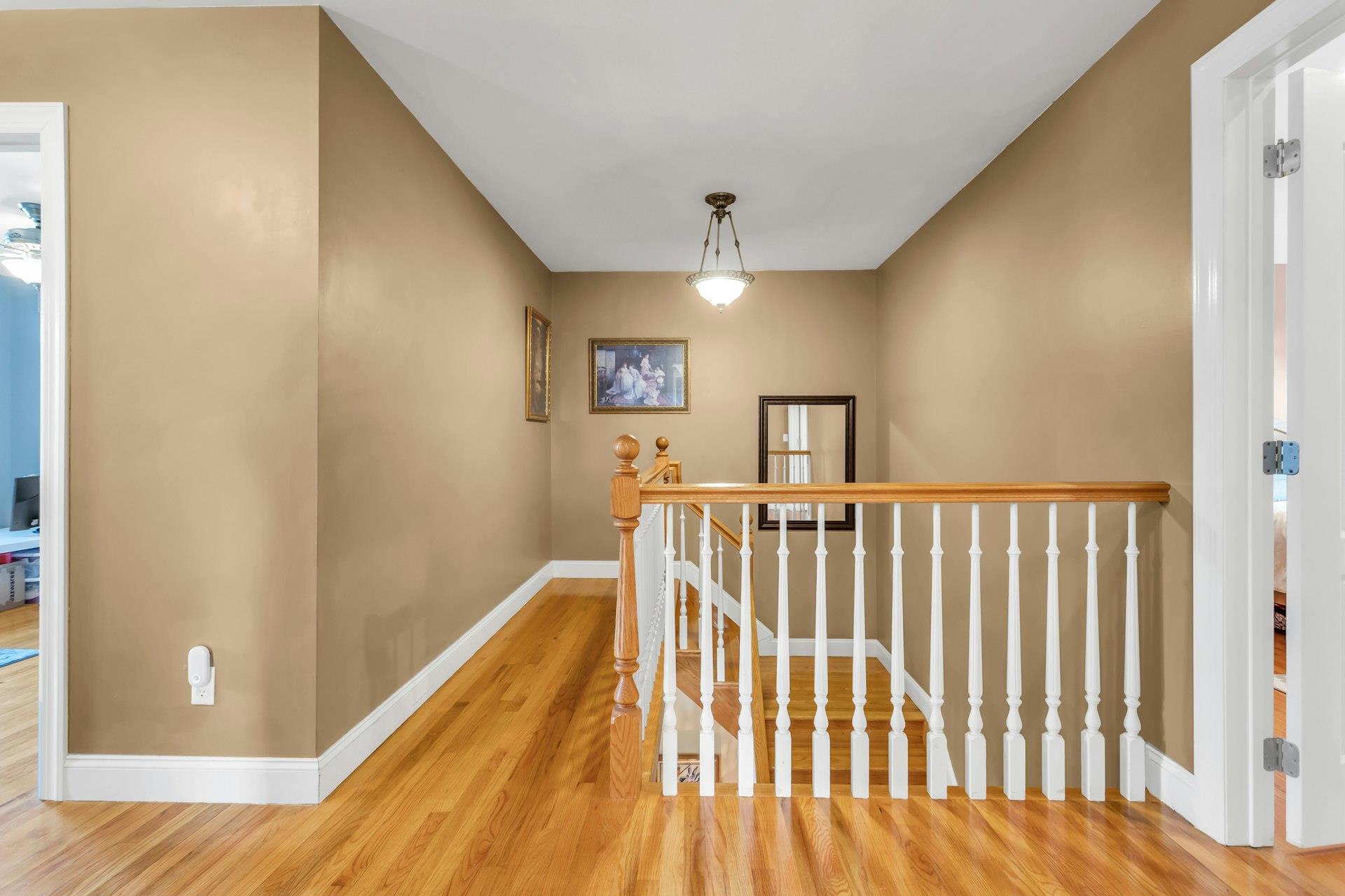 234 S Pershing Avenue, Bethpage, NY 11714