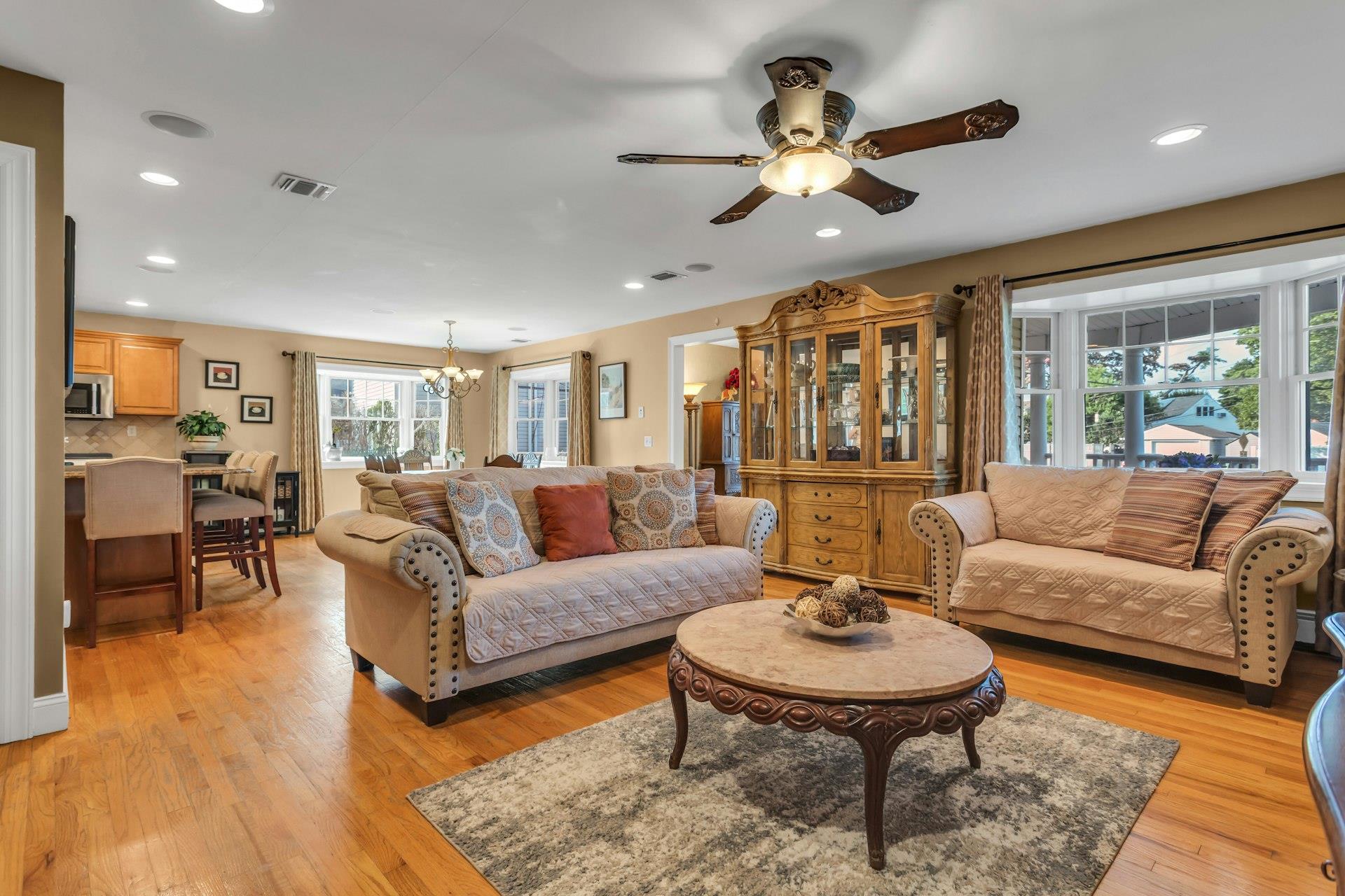 234 S Pershing Avenue, Bethpage, NY 11714