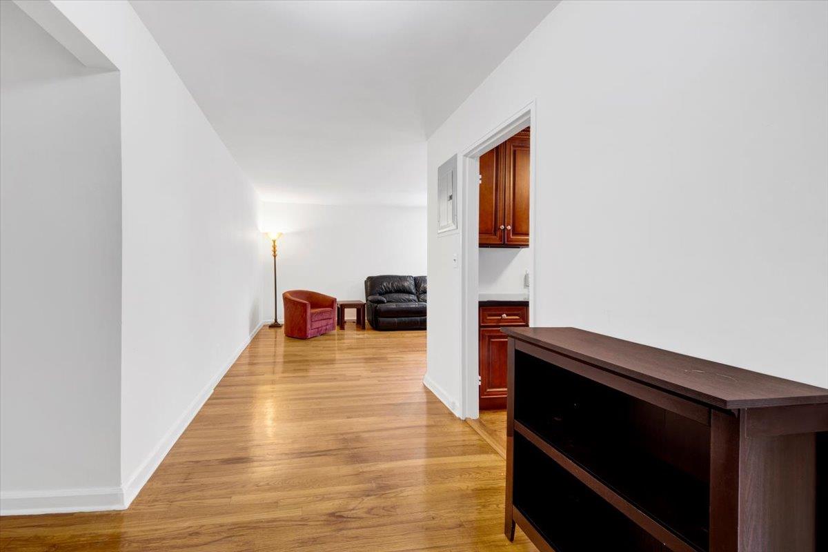 10 South # 2F, Harrison, NY 10528