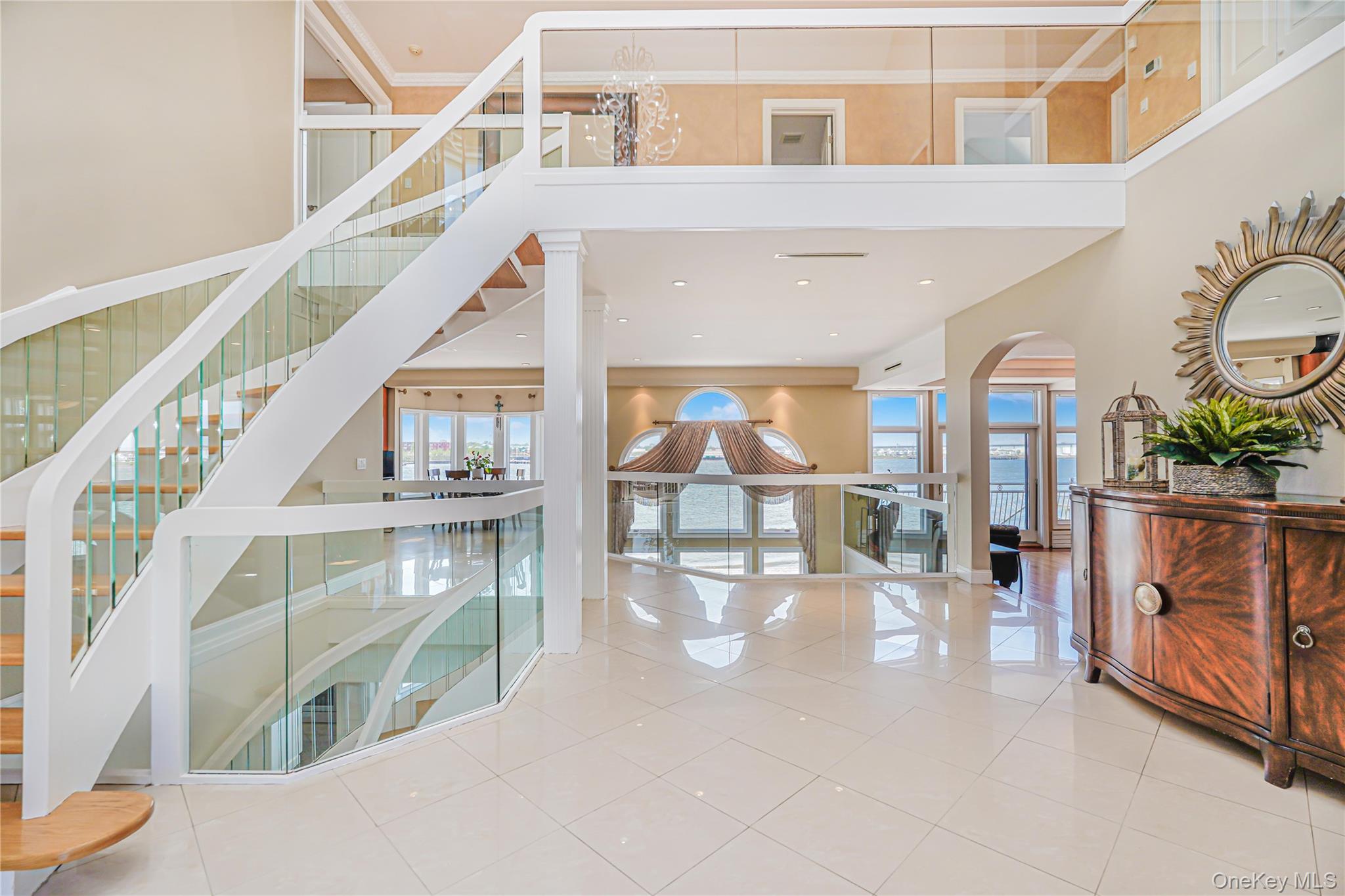 30 AVIVA Court, Staten Island, NY 10307