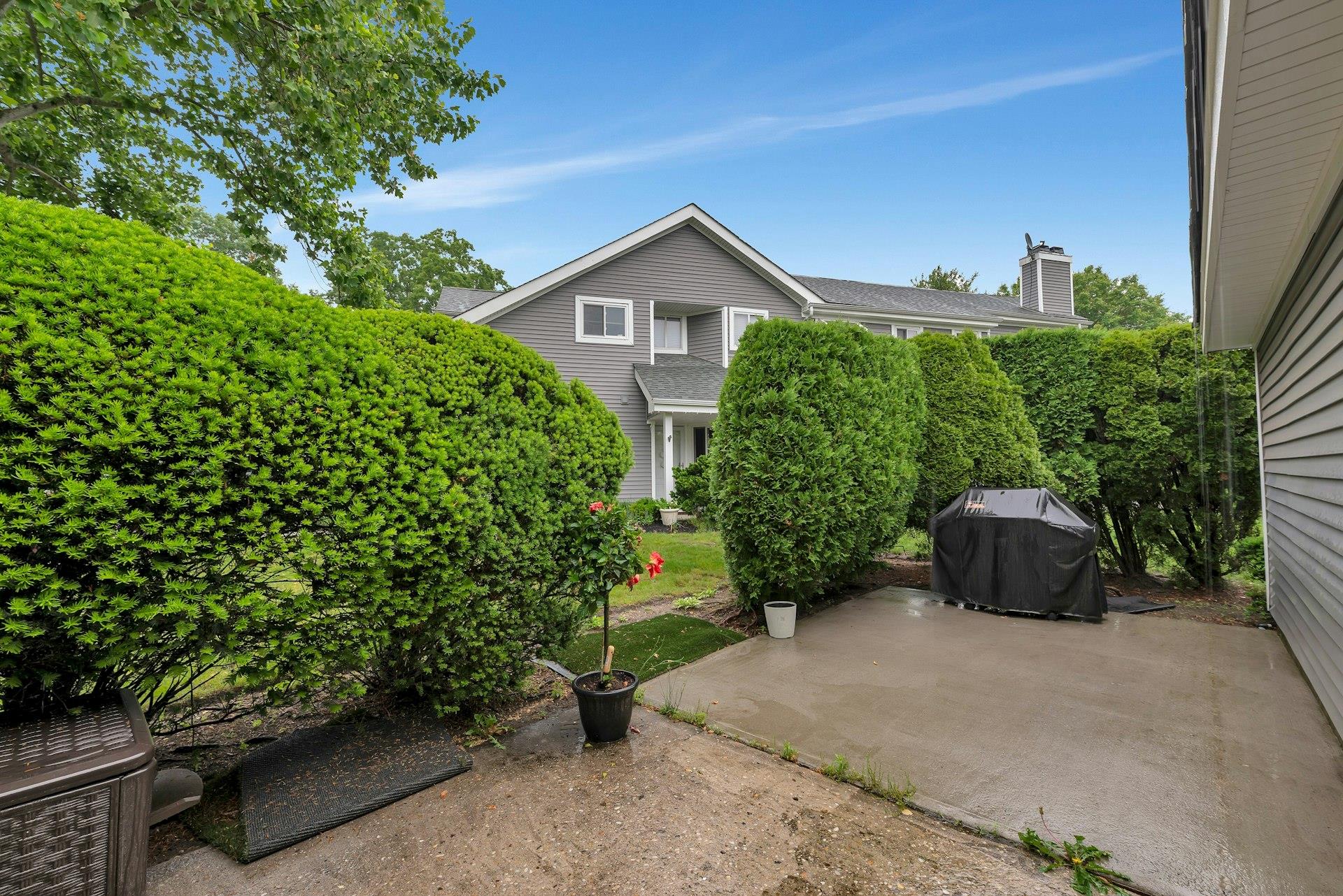 279 Dockside Court, Moriches, NY 11955