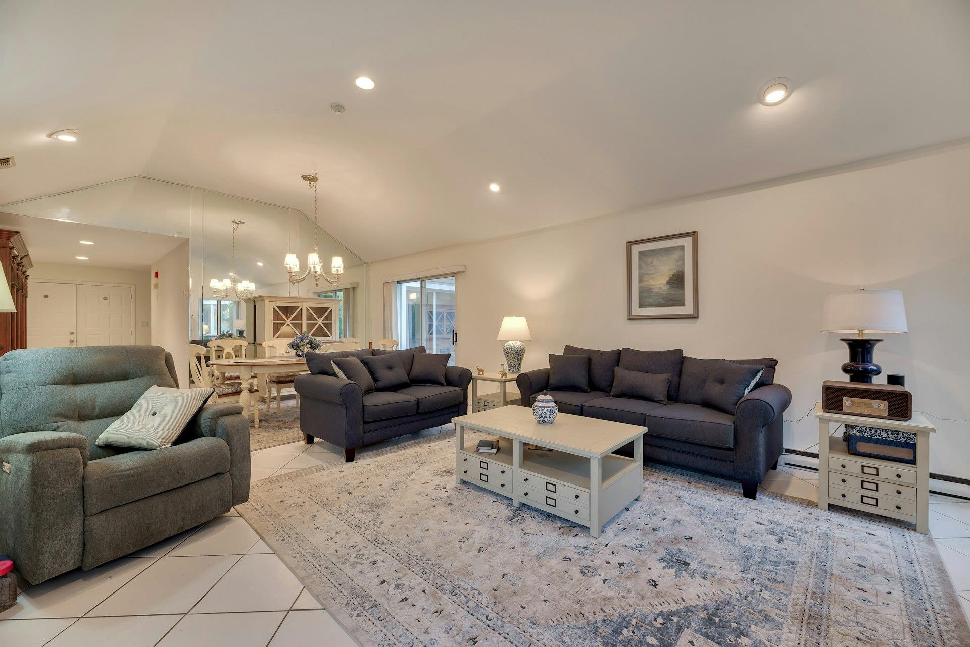 279 Dockside Court, Moriches, NY 11955