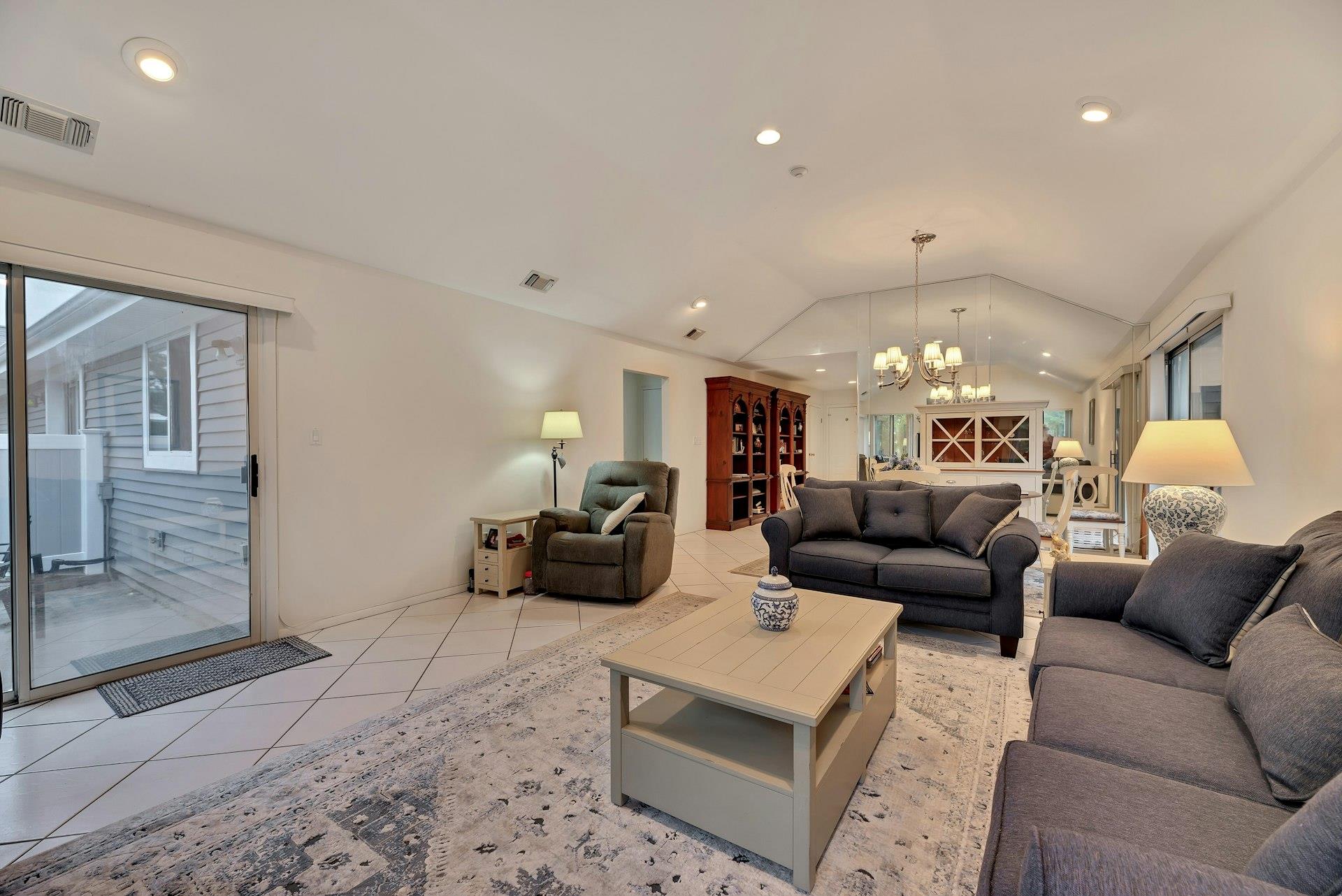 279 Dockside Court, Moriches, NY 11955