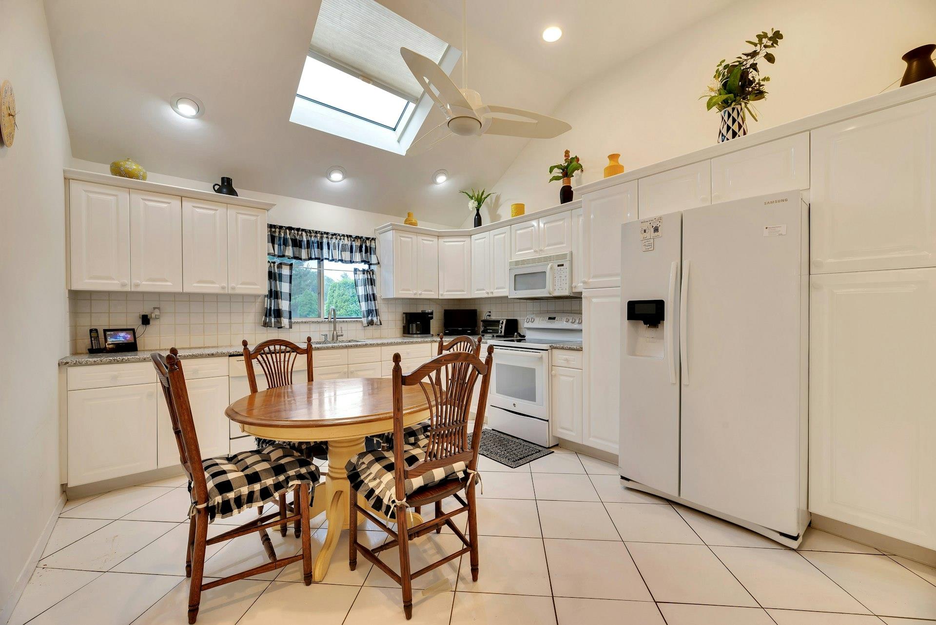 279 Dockside Court, Moriches, NY 11955