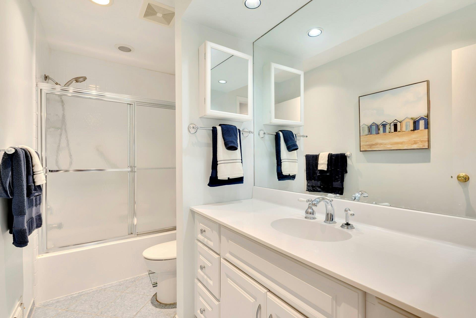 279 Dockside Court, Moriches, NY 11955