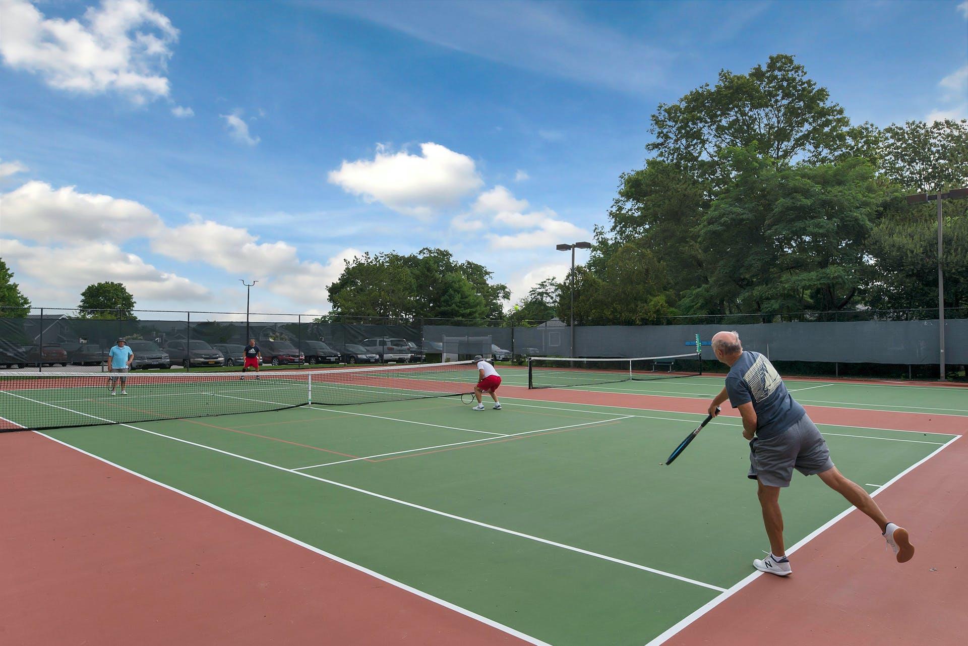 279 Dockside Court, Moriches, NY 11955