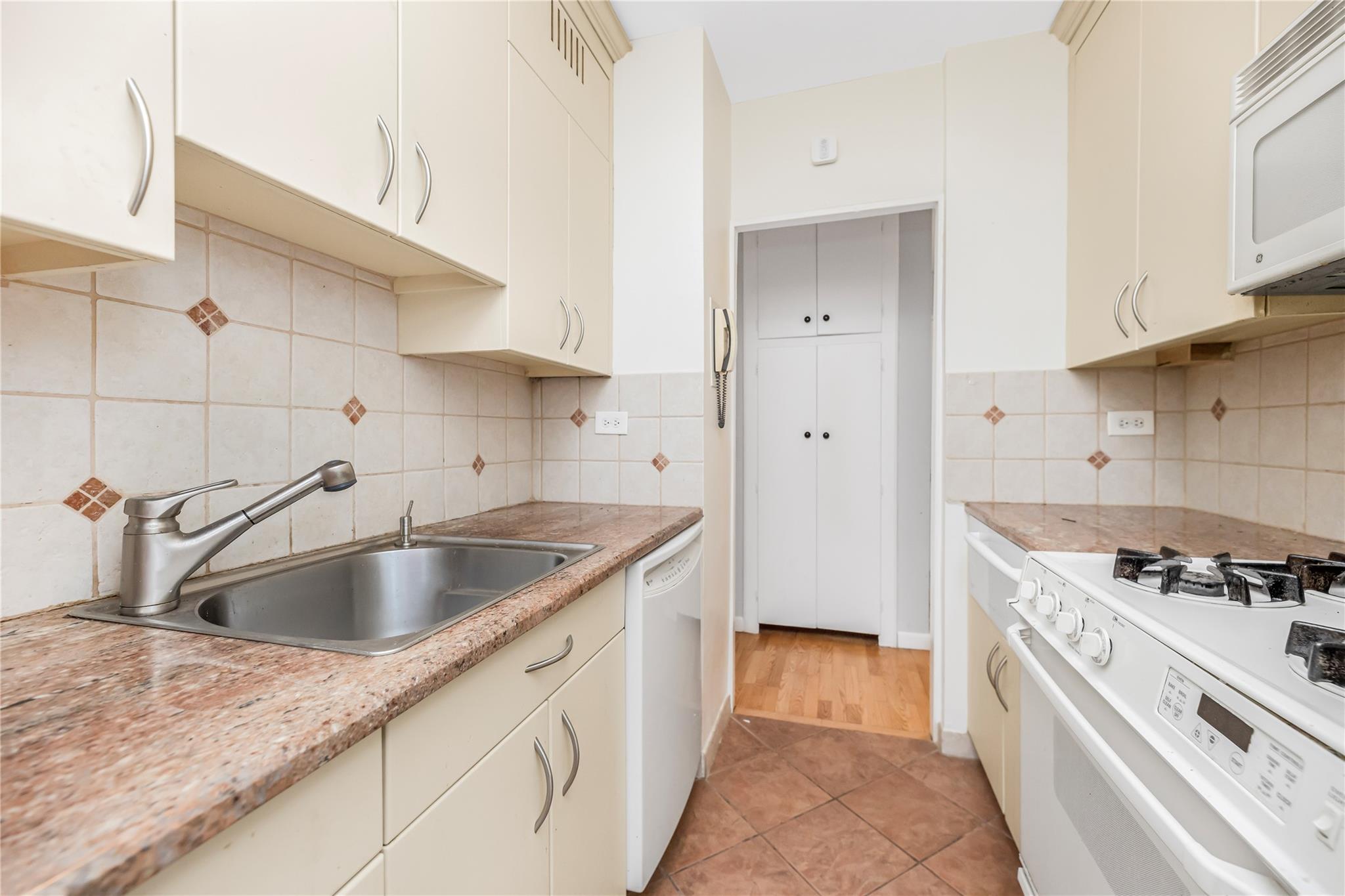 3777 Independence Avenue # 3F, Bronx, NY 10463