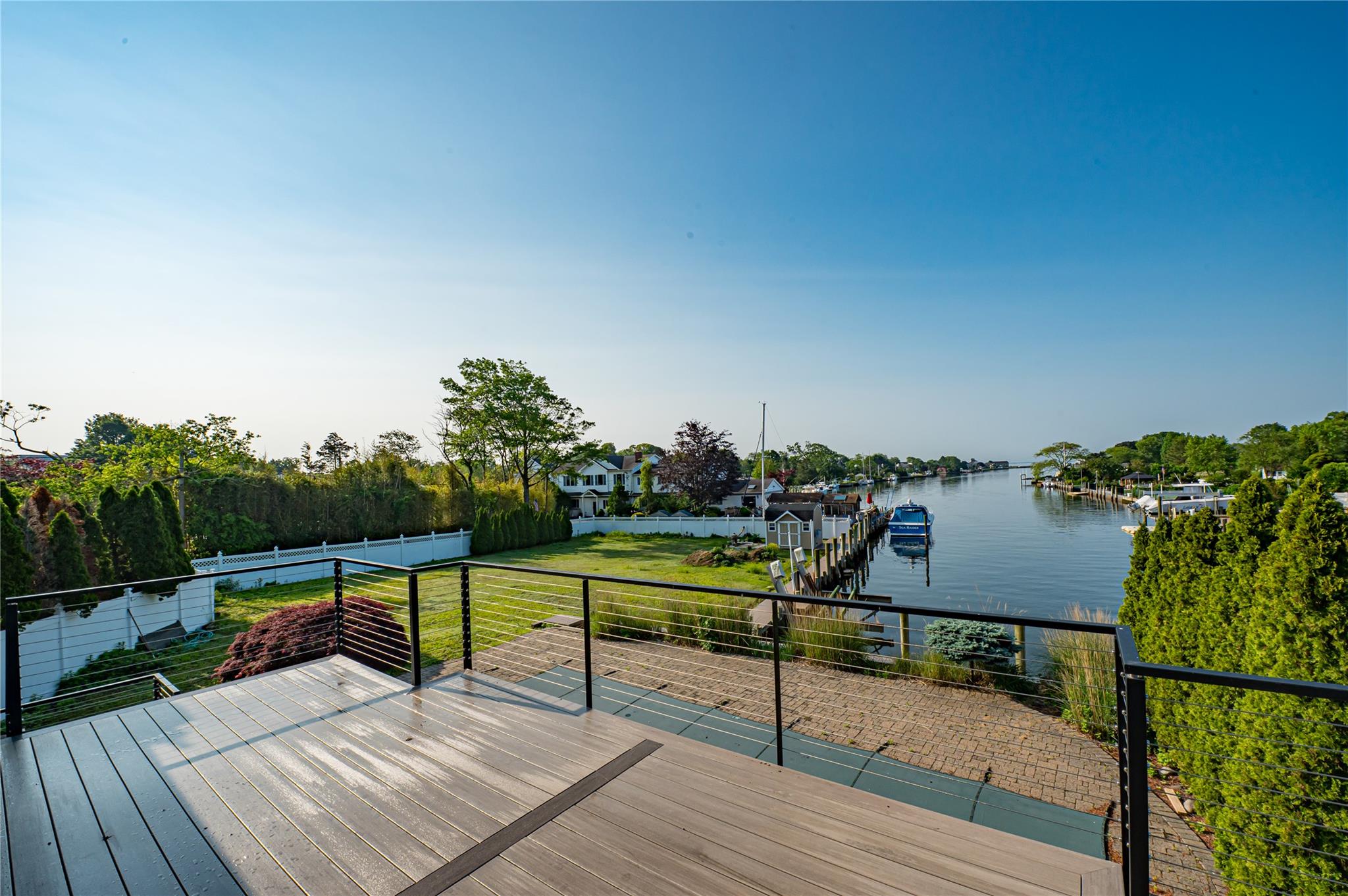 714 Montauk, West Islip, NY 11795