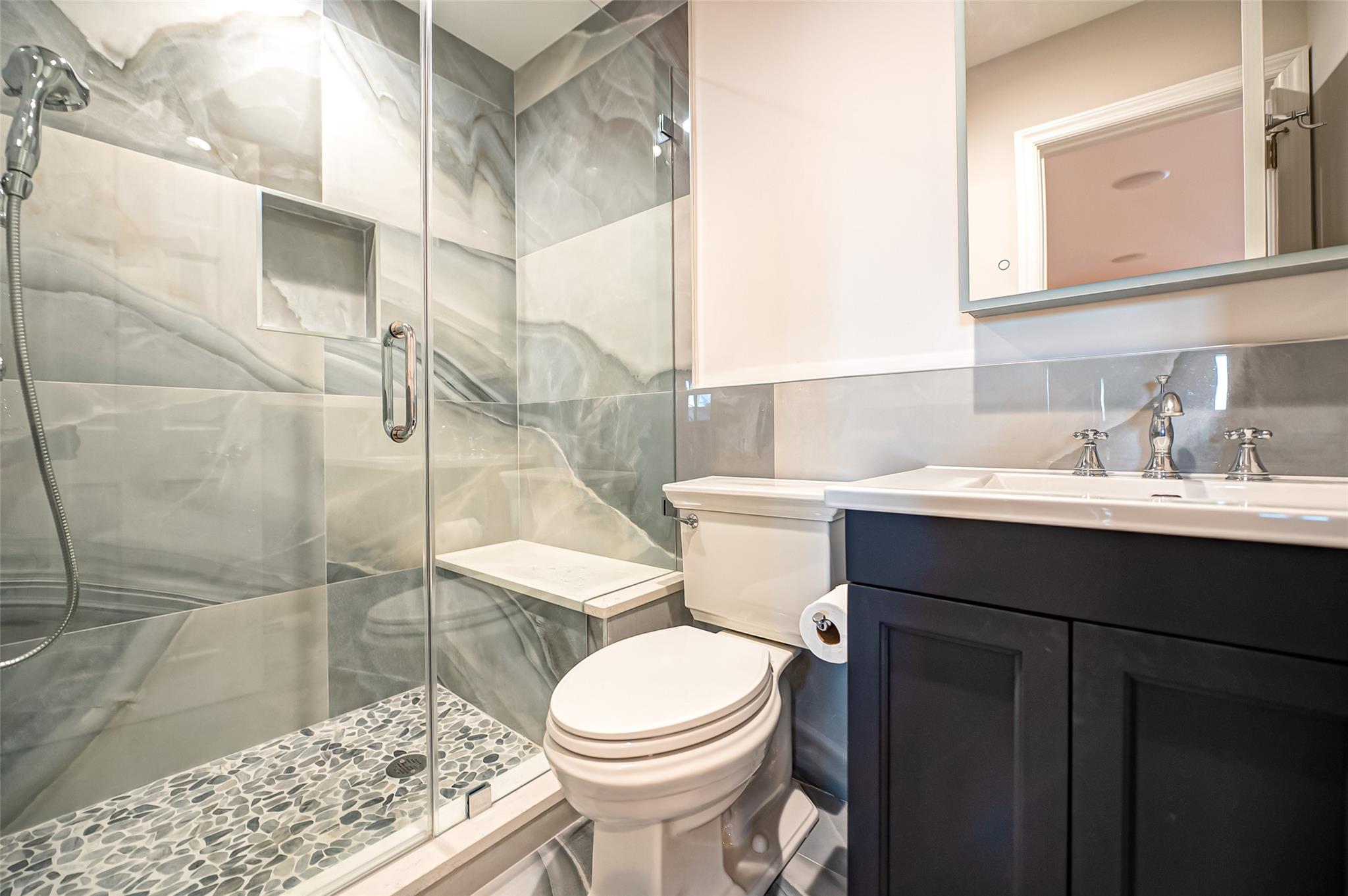 714 Montauk, West Islip, NY 11795