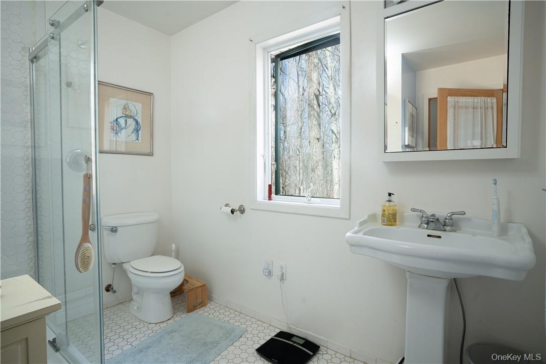 15 Cox Drive, Warwick, NY 10950