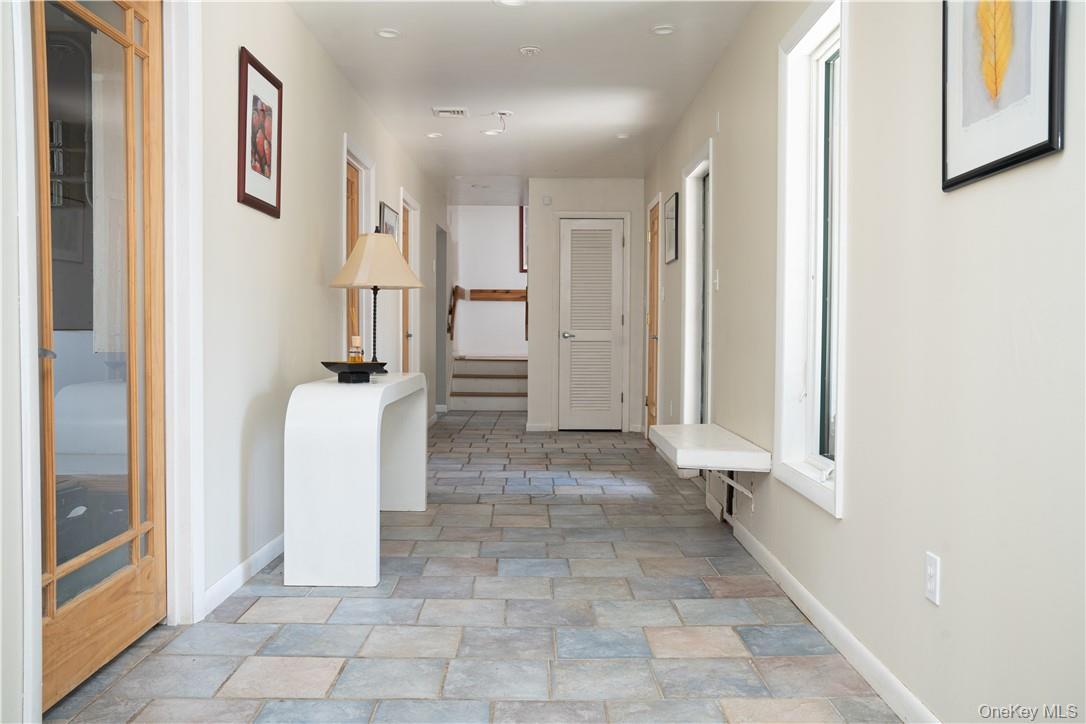 15 Cox Drive, Warwick, NY 10950