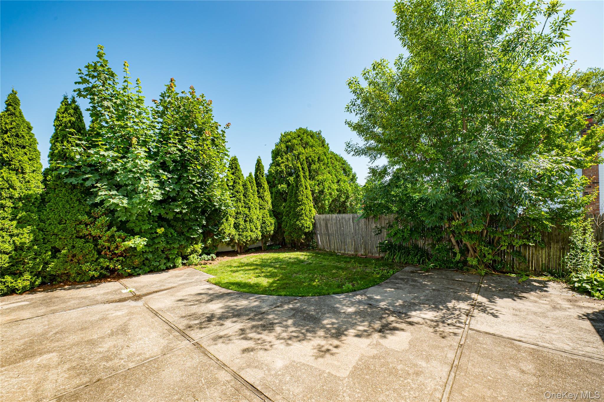 926 9th Street, West Babylon, NY 11704