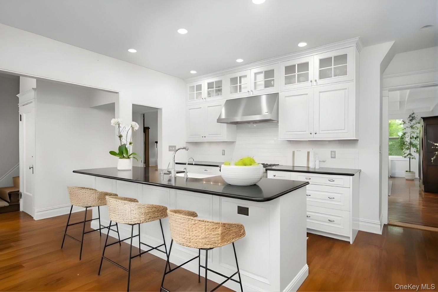 120 Cliff Avenue, Pelham, NY 10803