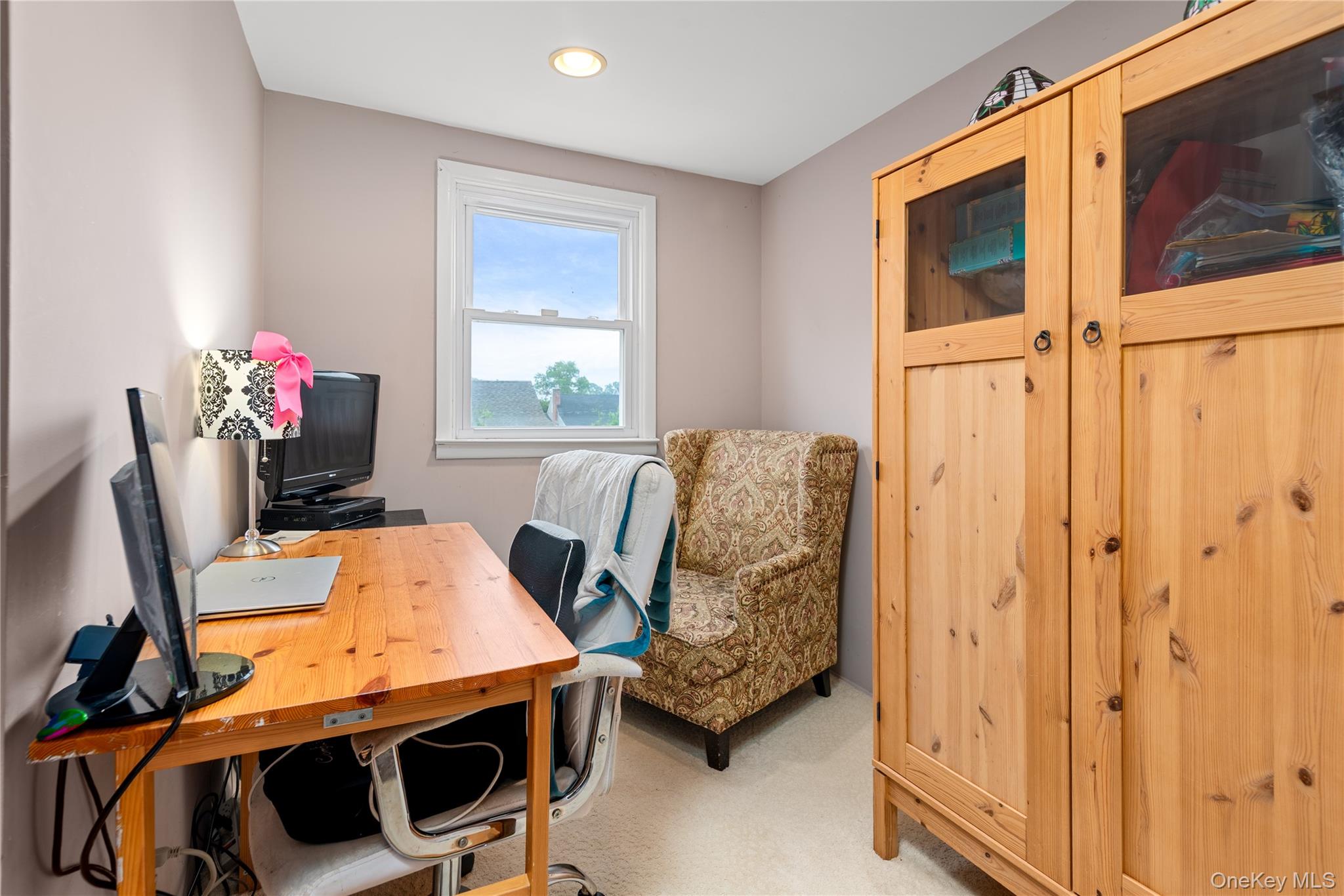 10 Cail Drive, East Rockaway, NY 11518