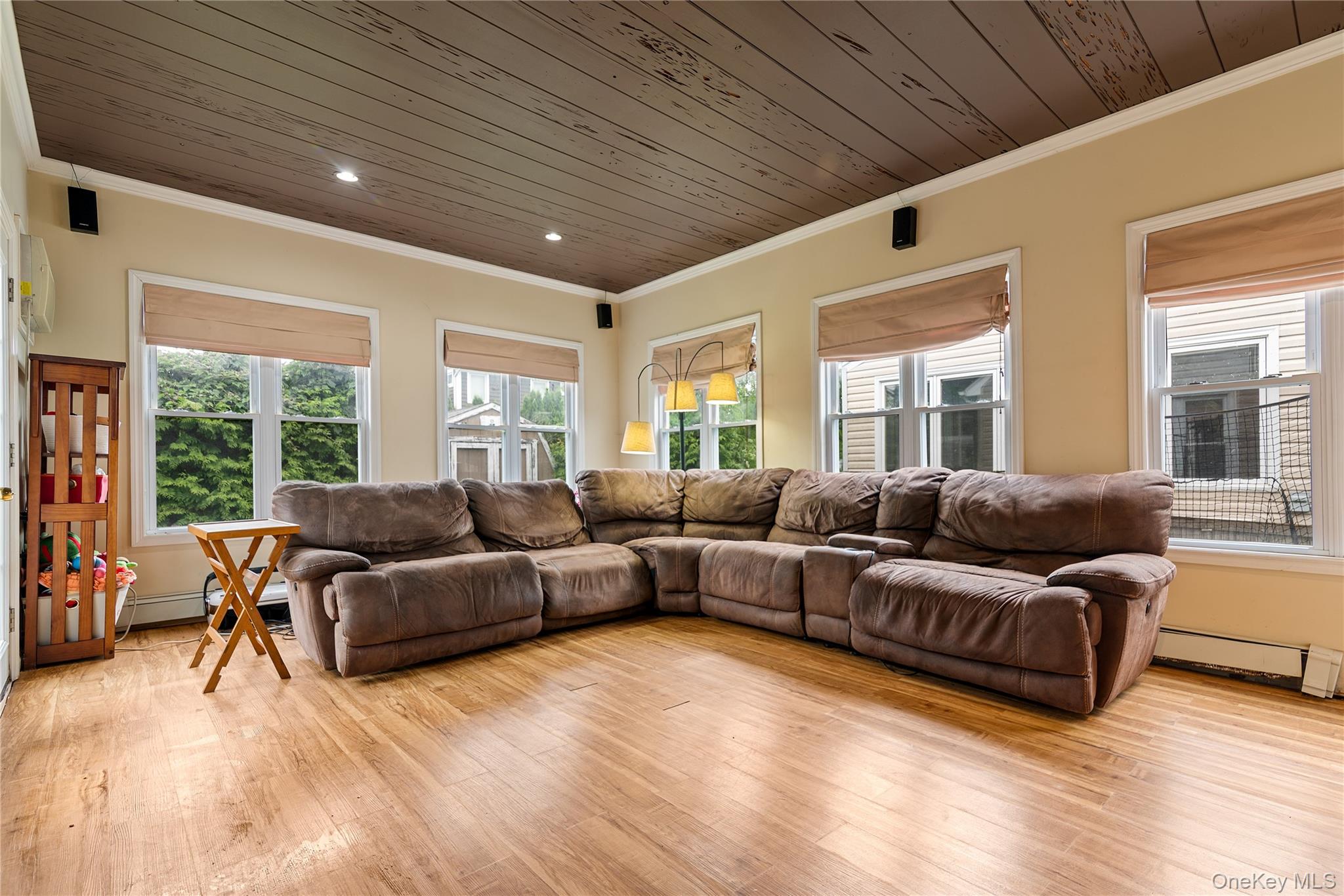 10 Cail Drive, East Rockaway, NY 11518