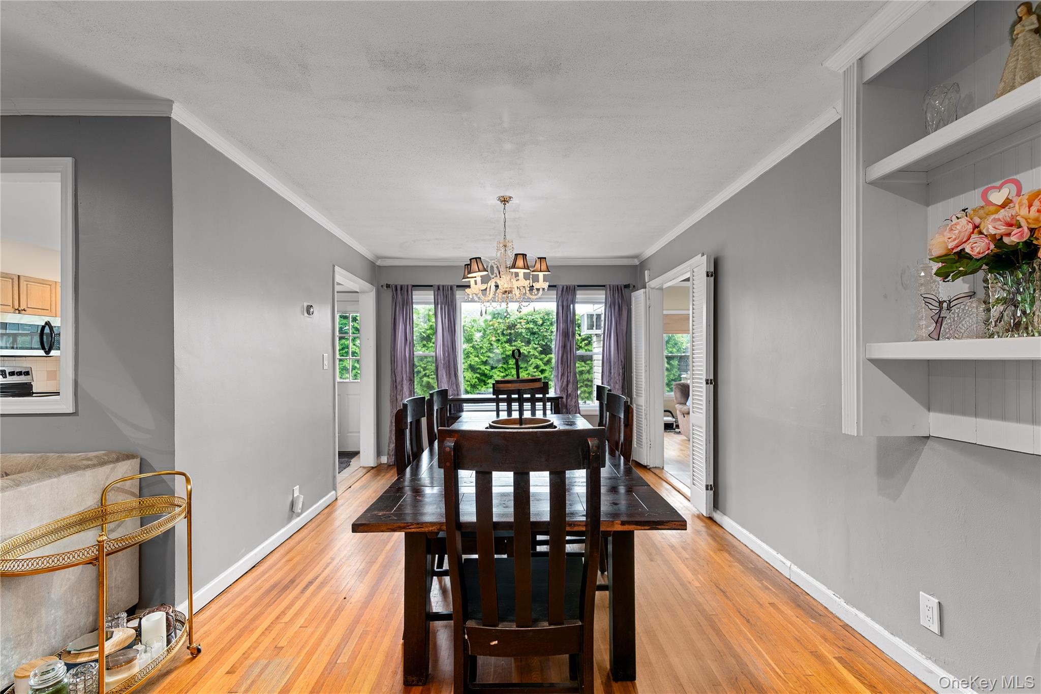 10 Cail Drive, East Rockaway, NY 11518