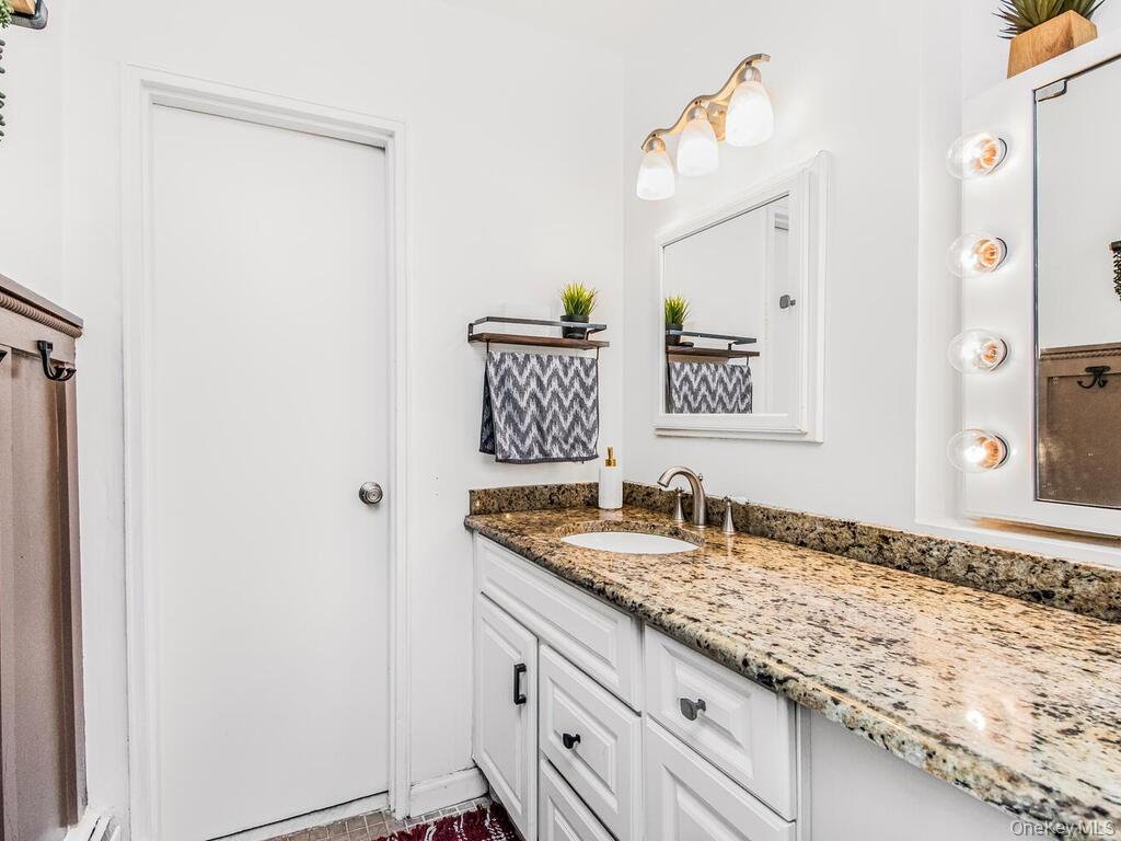 505 Central Avenue # 618, White Plains, NY 10606