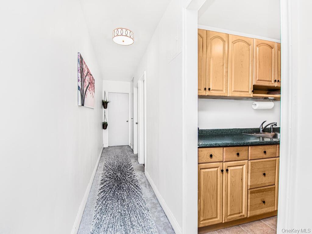 505 Central Avenue # 618, White Plains, NY 10606