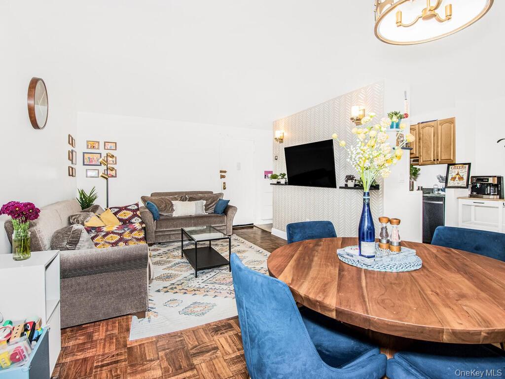 505 Central Avenue # 618, White Plains, NY 10606