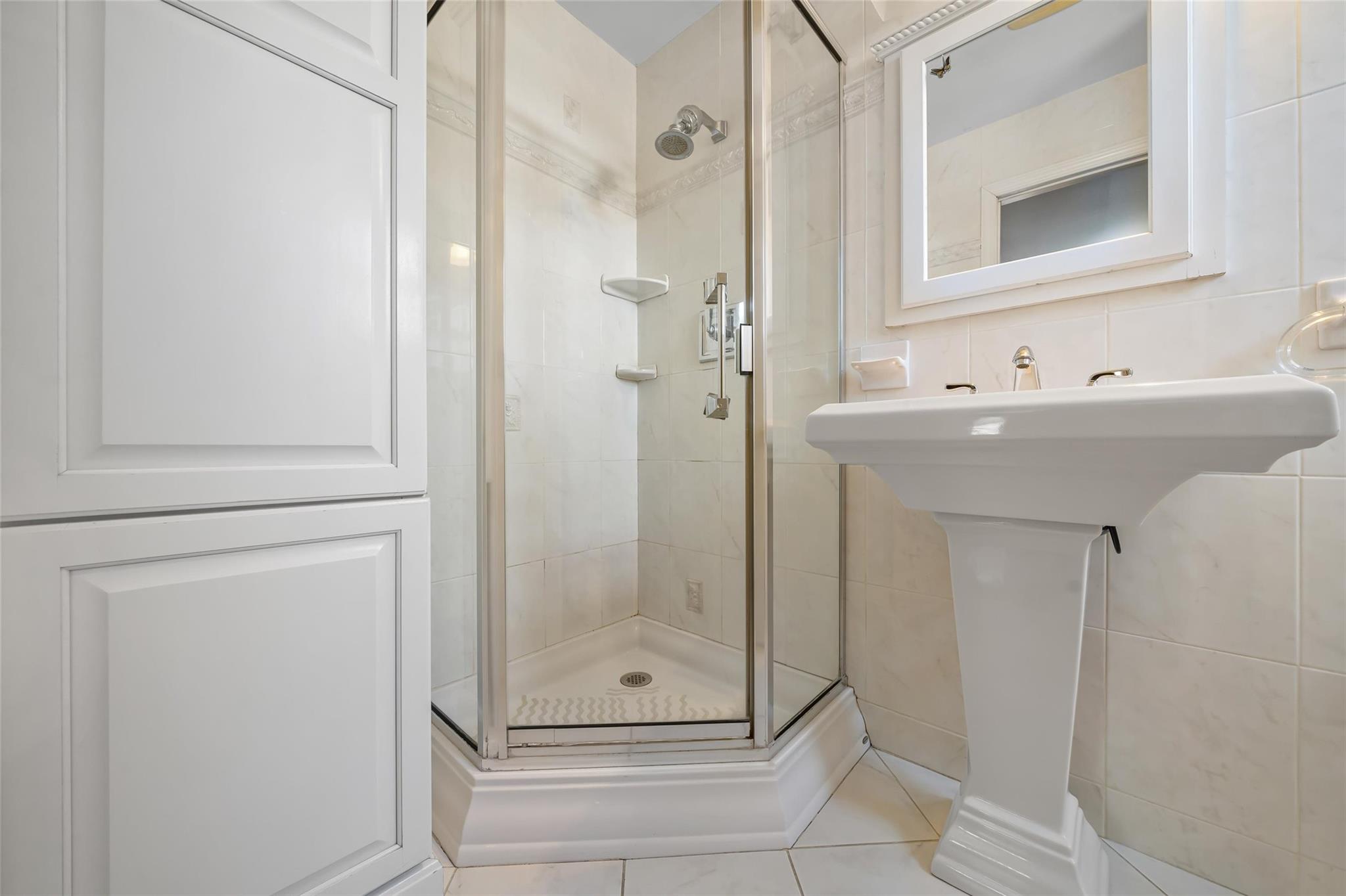 29 Virginia Avenue, Monroe, NY 10950