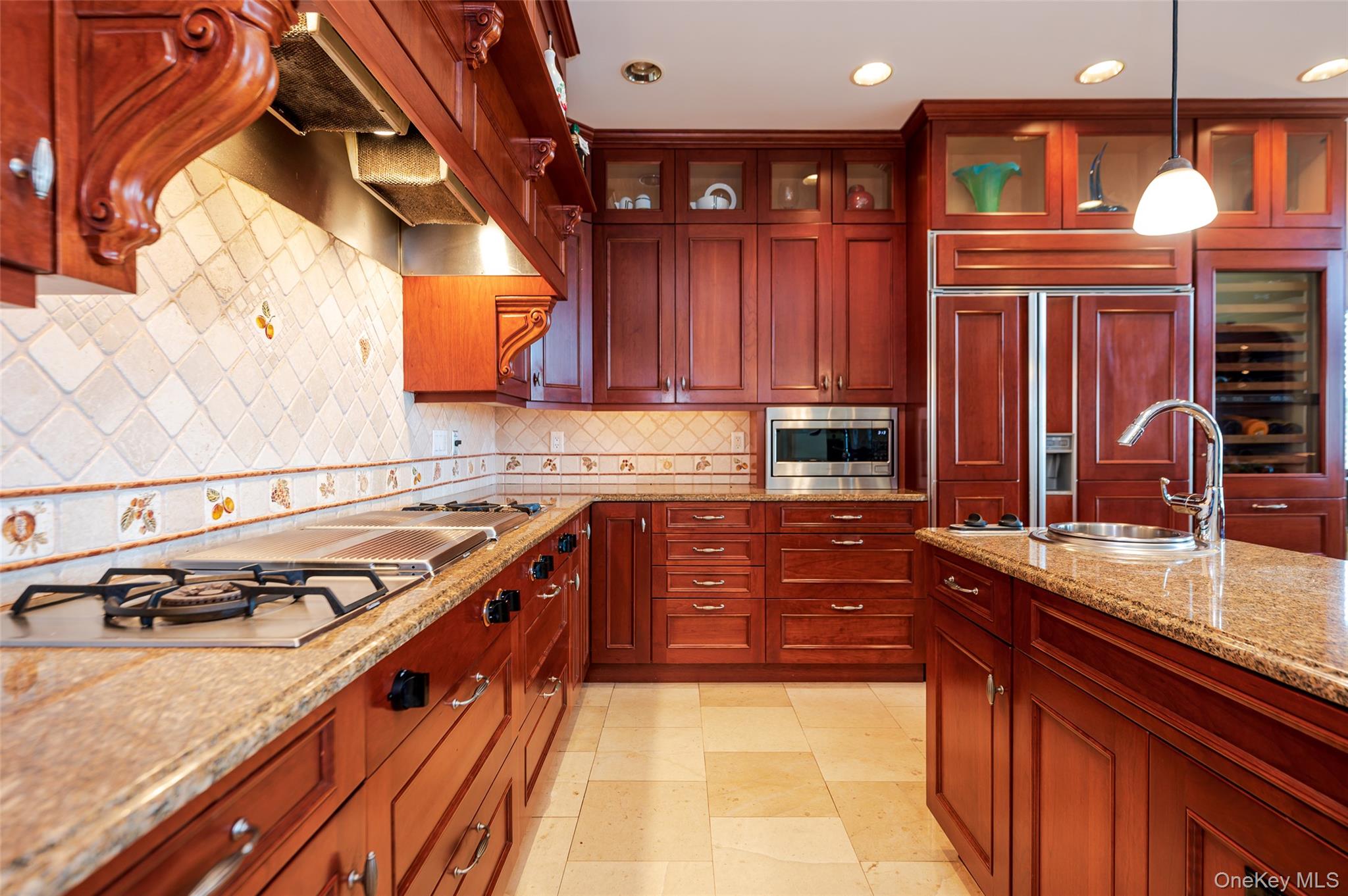 38 Pembroke Drive, Glen Cove, NY 11542