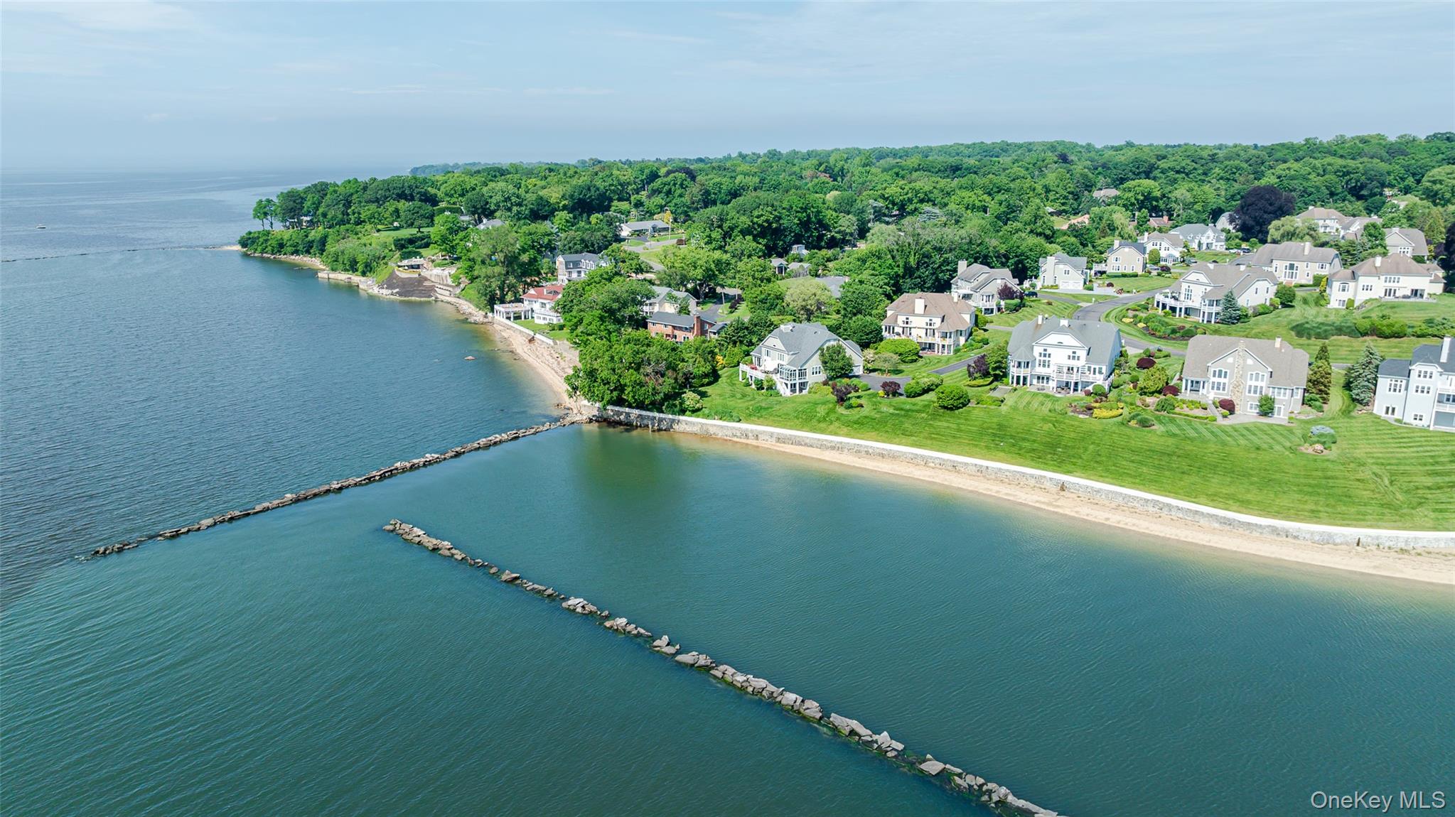 38 Pembroke Drive, Glen Cove, NY 11542