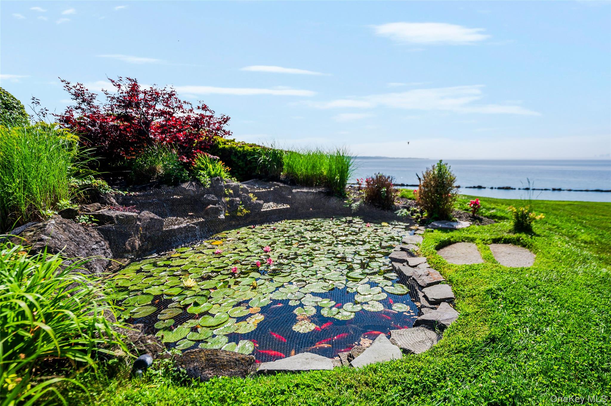 38 Pembroke Drive, Glen Cove, NY 11542