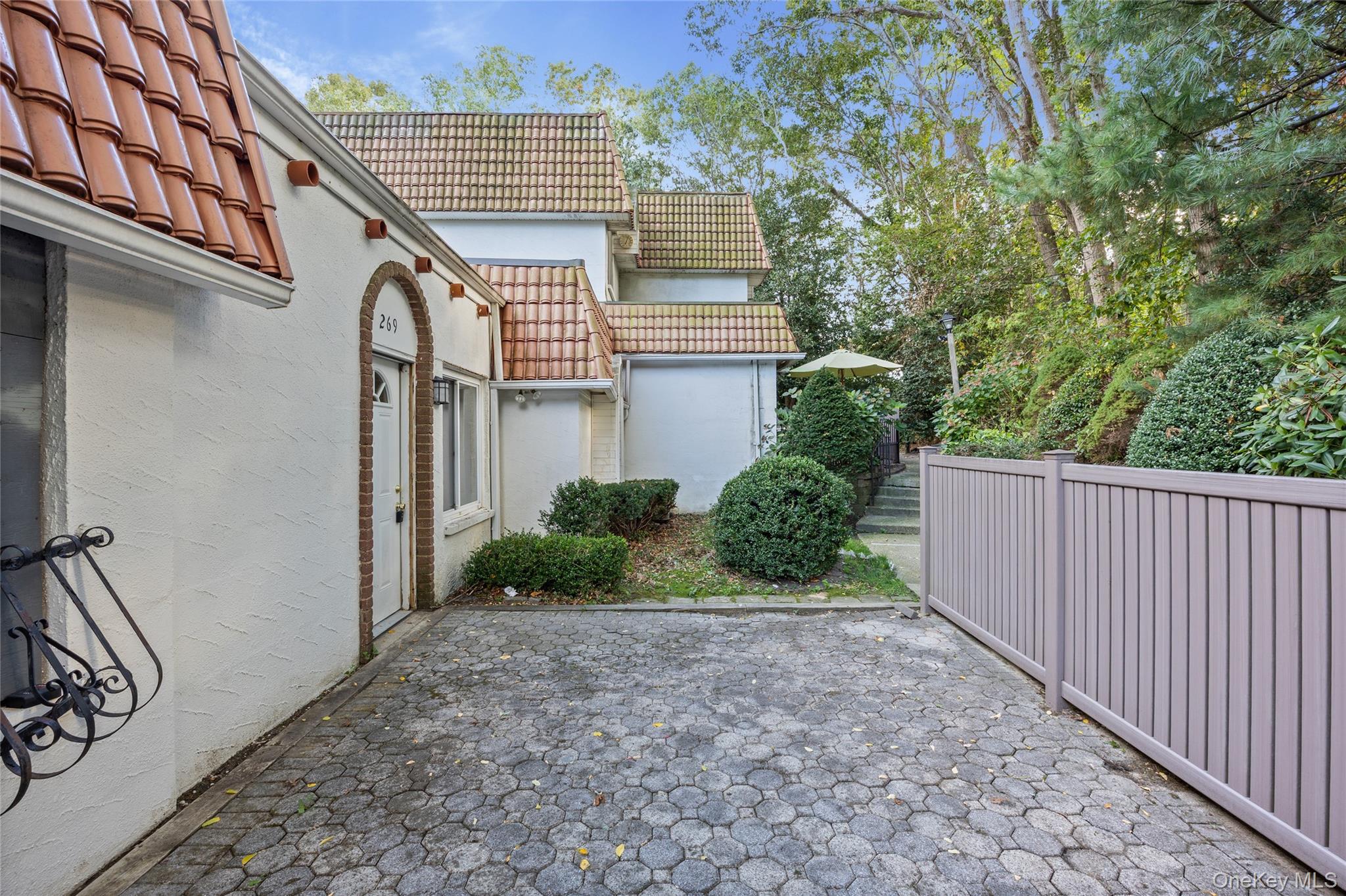 269 Brettonwoods Drive # 269, Coram, NY 11727