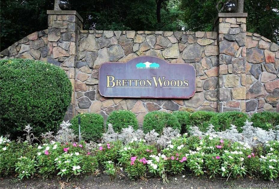 269 Brettonwoods Drive # 269, Coram, NY 11727