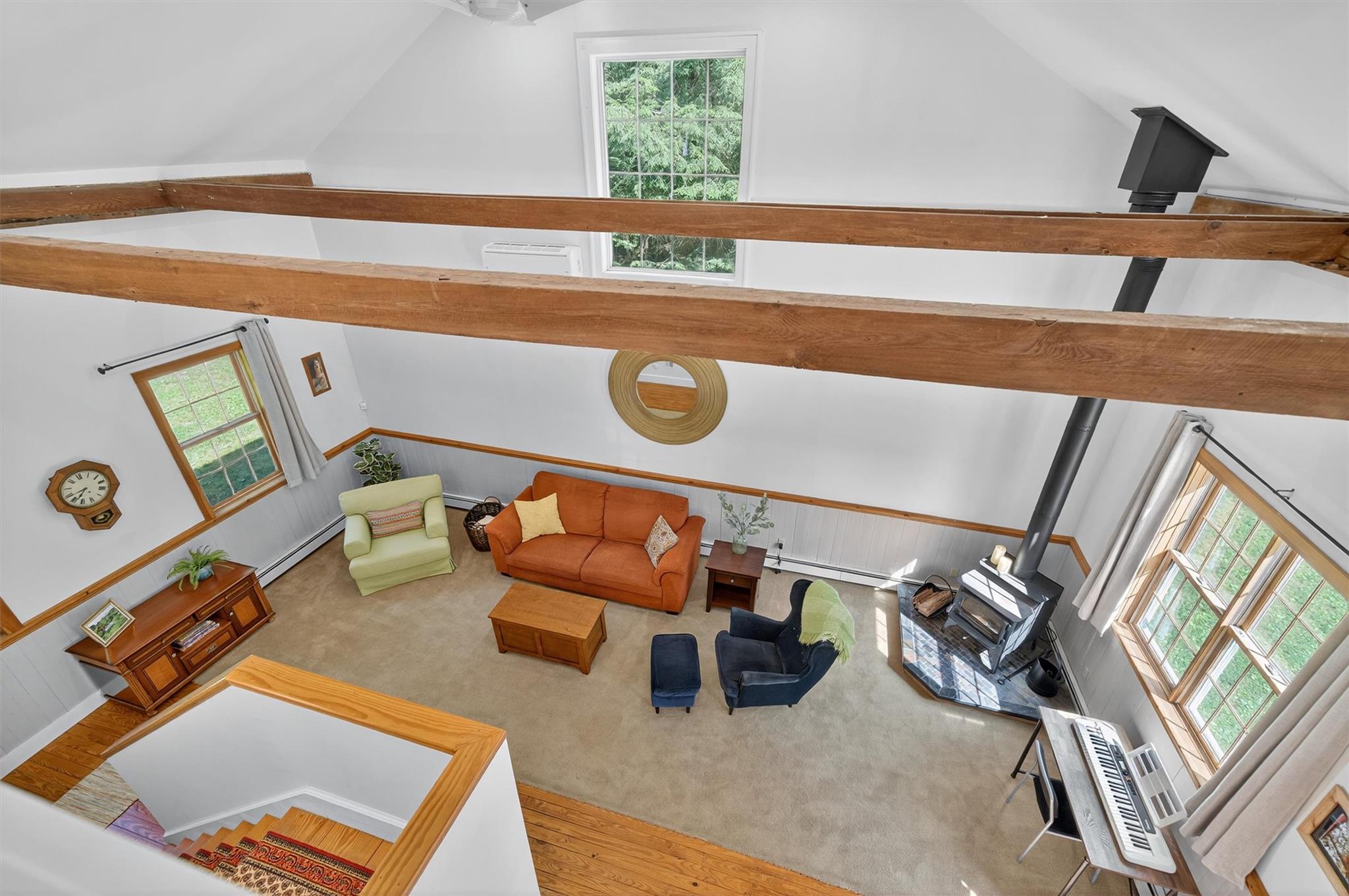 62 Guymard Turnpike, Godeffroy, NY 12729