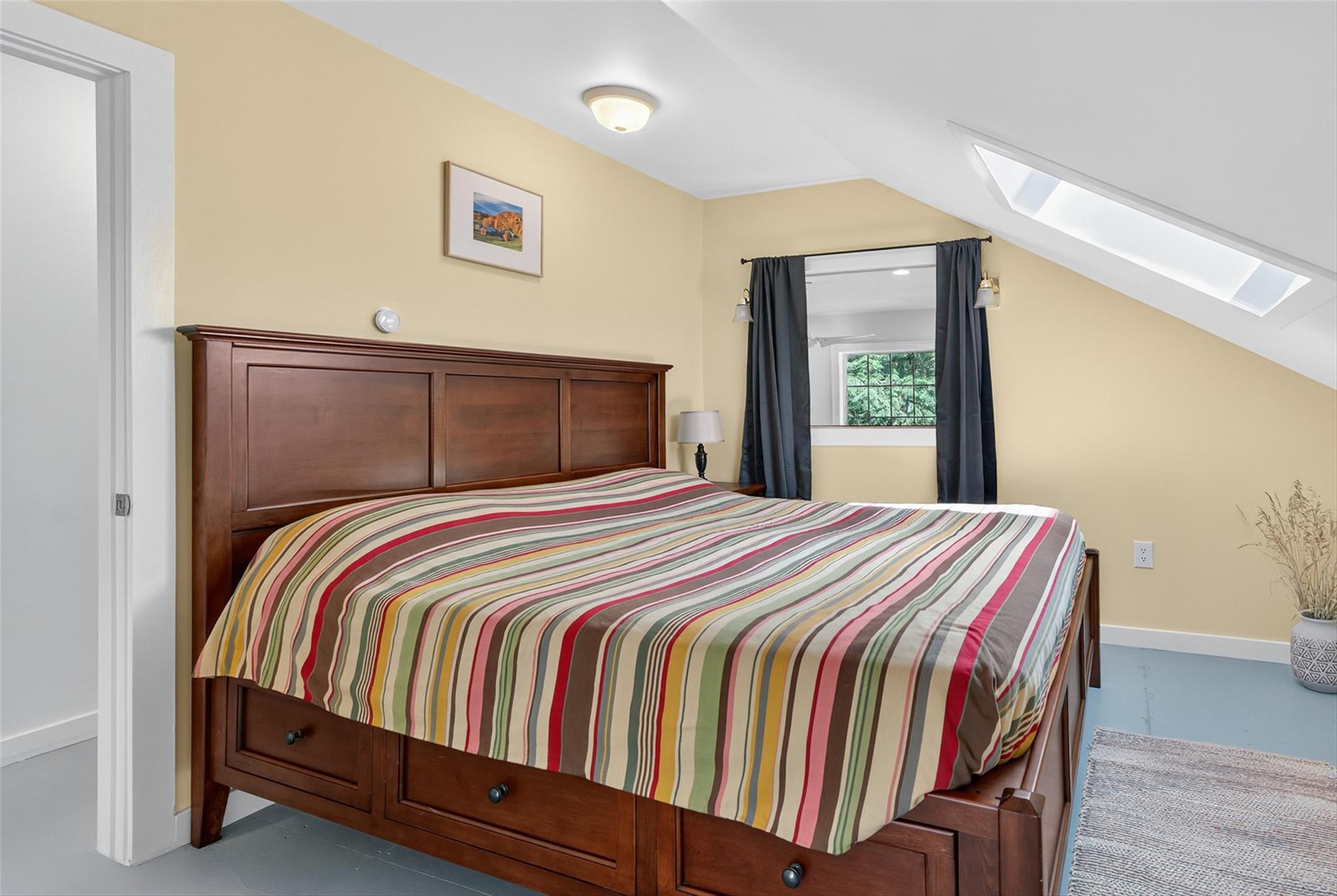 62 Guymard Turnpike, Godeffroy, NY 12729