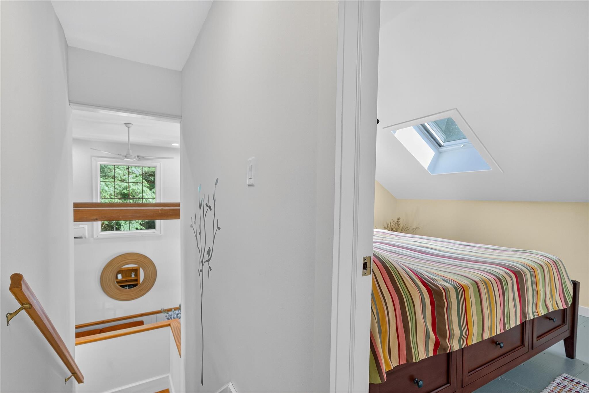 62 Guymard Turnpike, Godeffroy, NY 12729