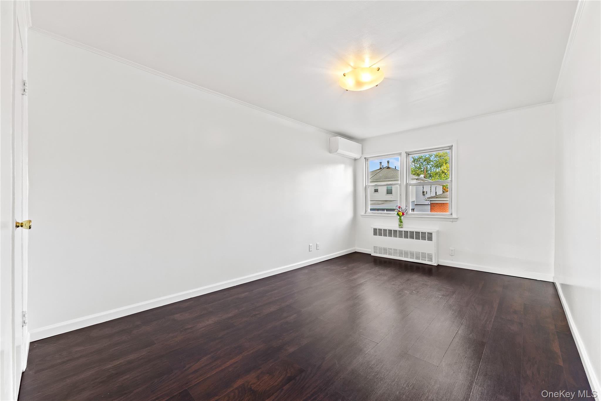 5-39 117 Street, College Point, NY 11356