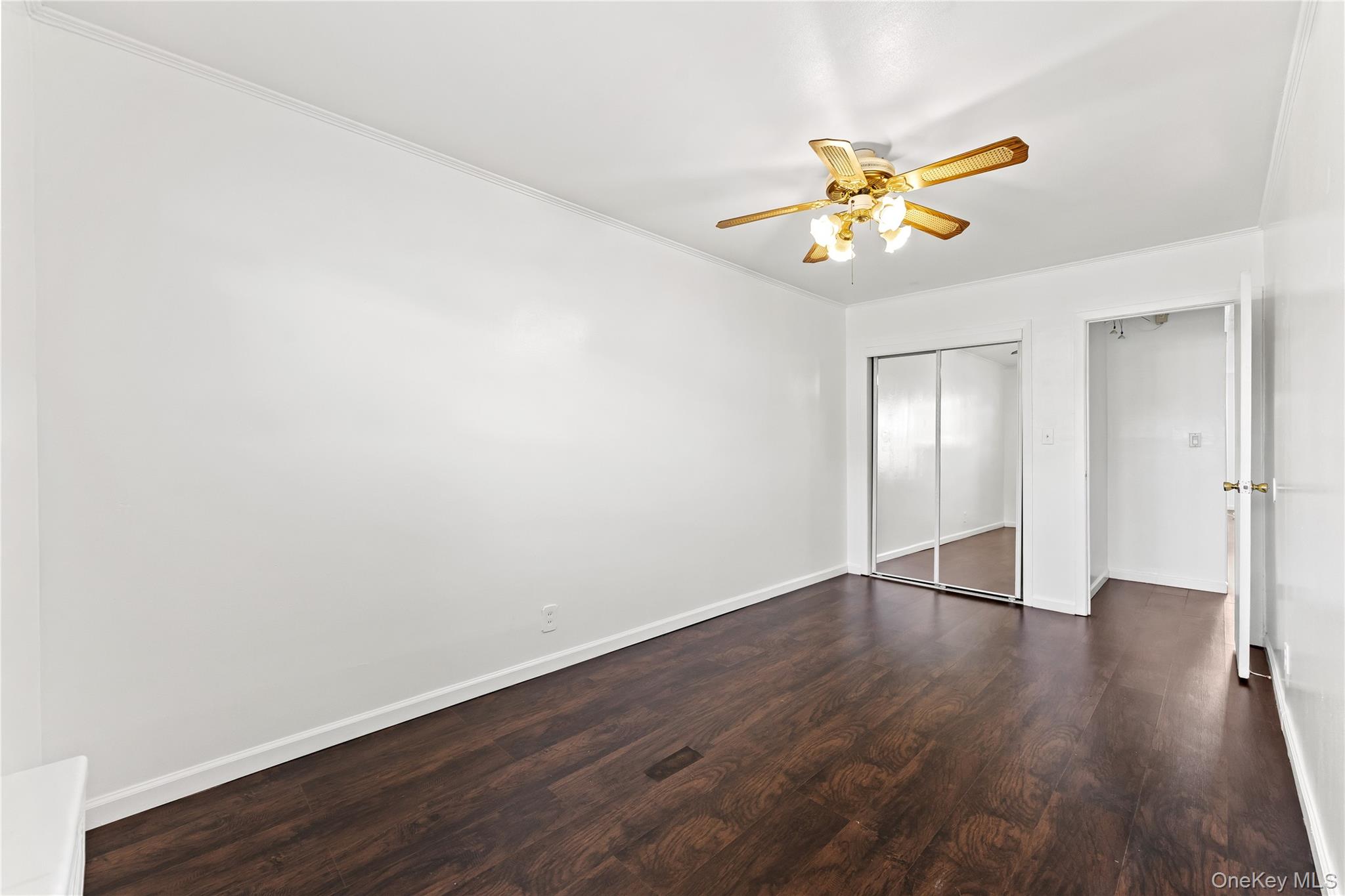 5-39 117 Street, College Point, NY 11356