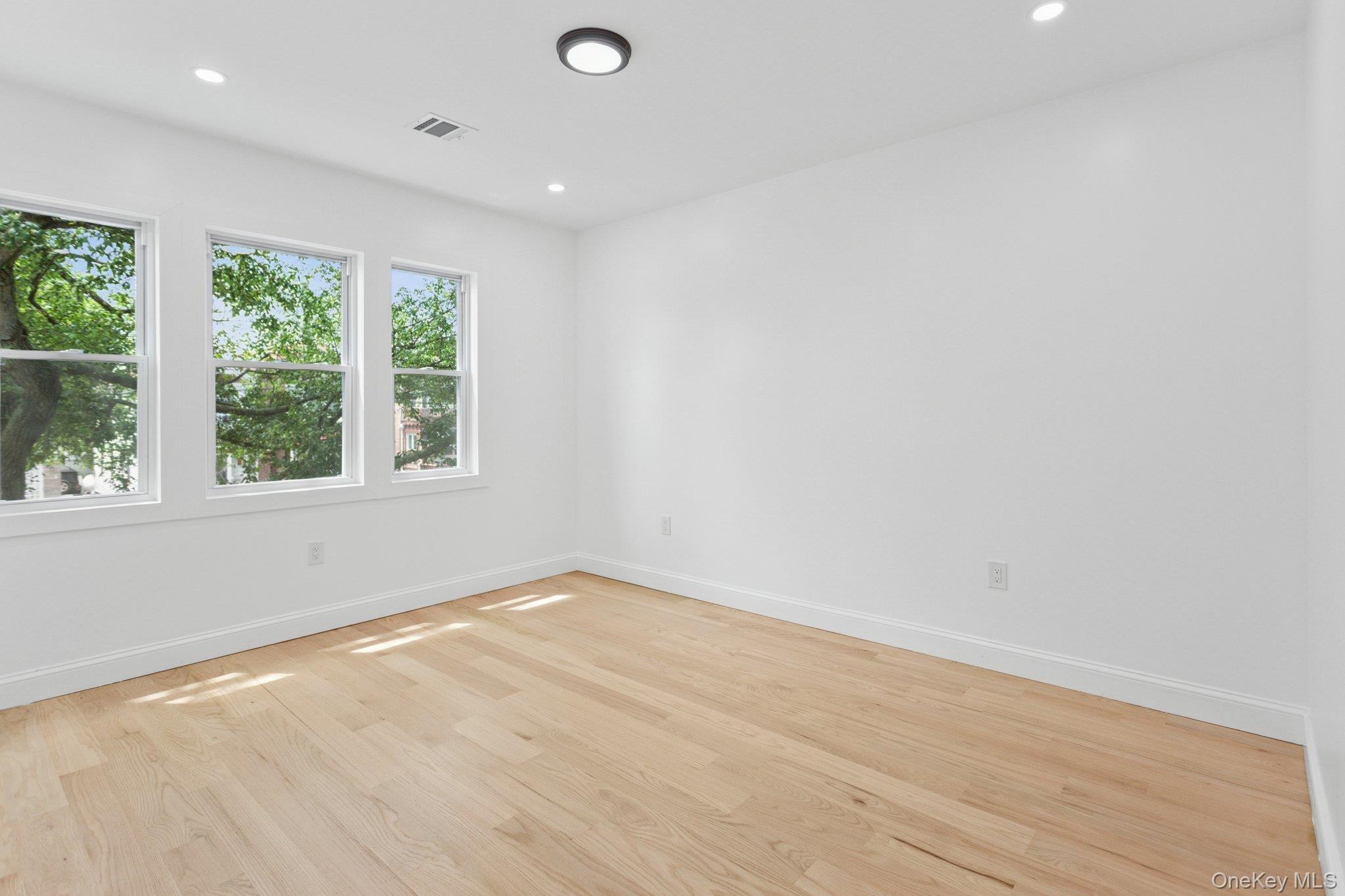 4613 Foster Avenue, Brooklyn, NY 11203