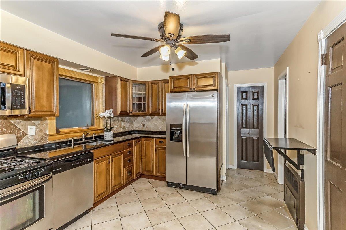 165 Wheeler Avenue, Valley Stream, NY 11580