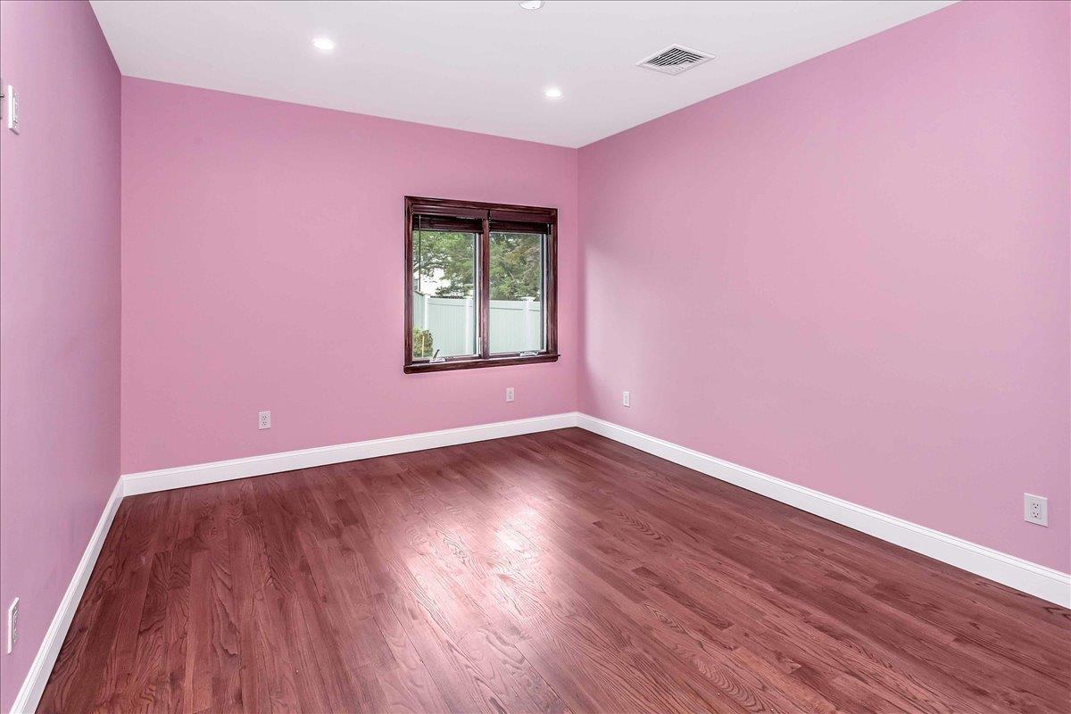 165 Wheeler Avenue, Valley Stream, NY 11580