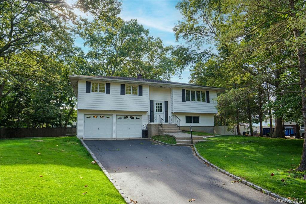 30 Clematis Street, Port Jefferson Station, NY 11776