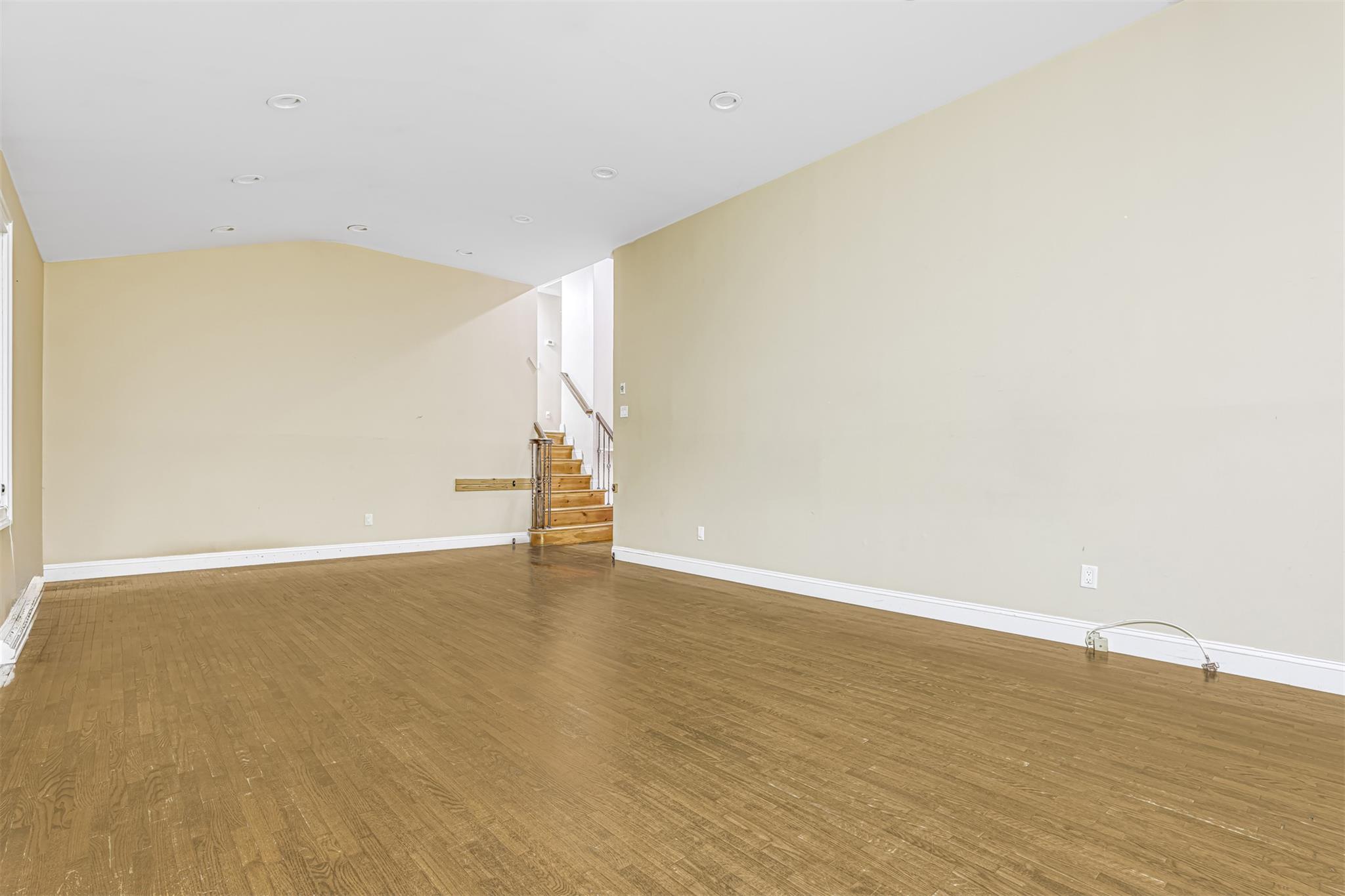 33 Sandy Brook Drive, Spring Valley, NY 10977