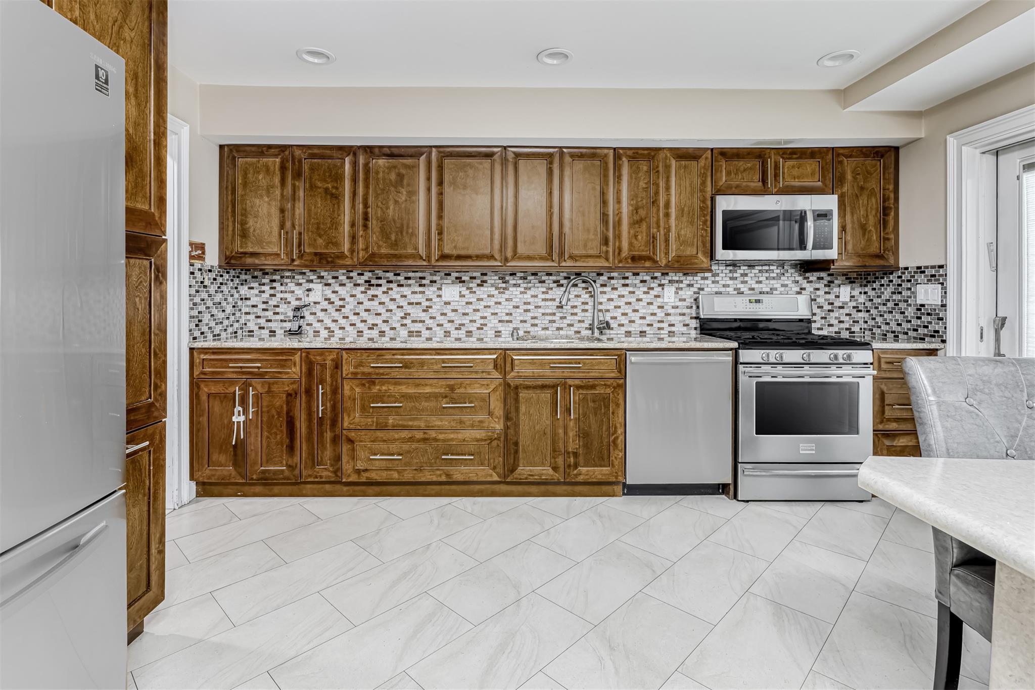 33 Sandy Brook Drive, Spring Valley, NY 10977